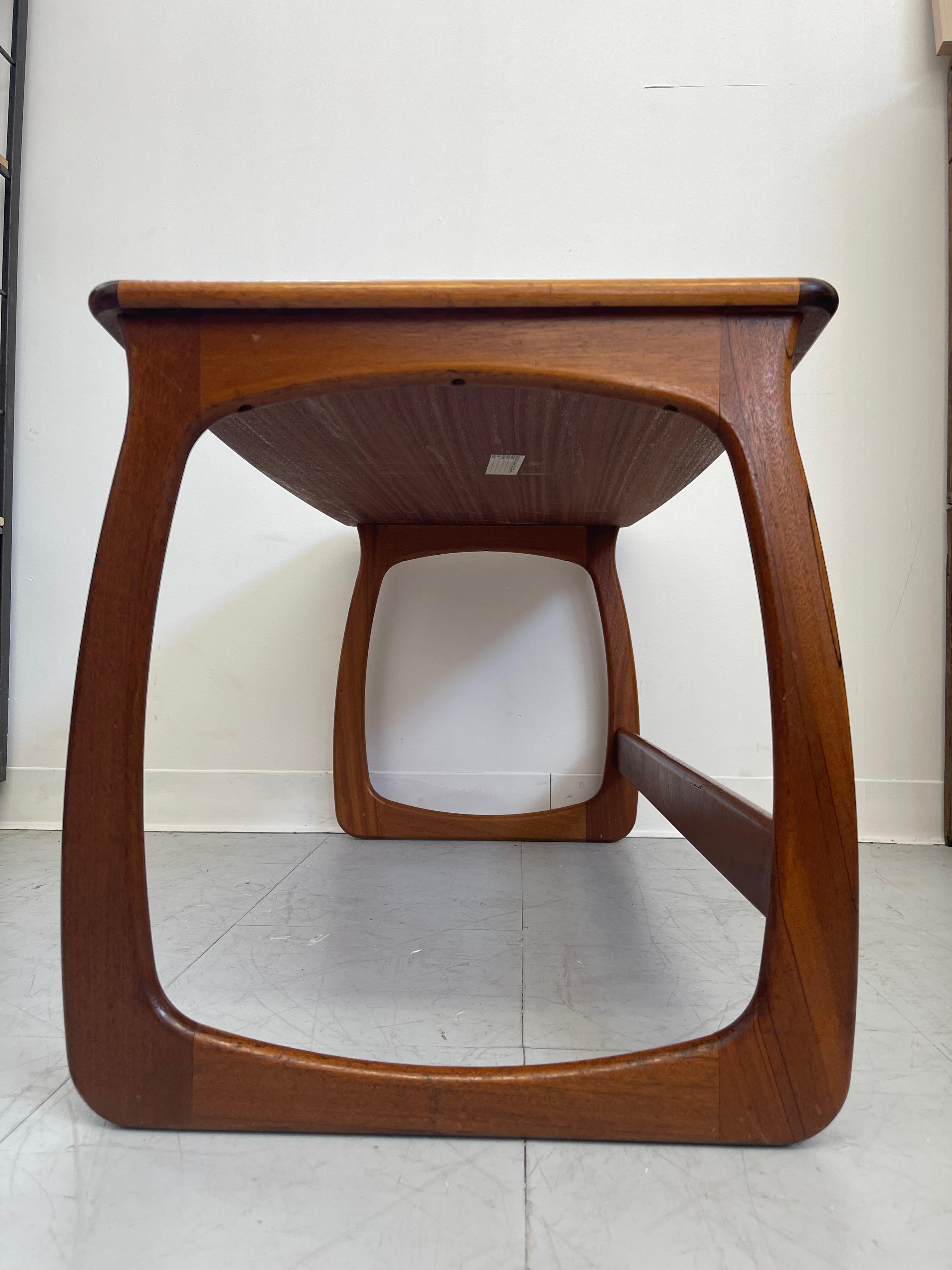 Late 20th Century Vintage Danish Mid-Century Modern Nesting Tables - Set of 3 UK Import For Sale