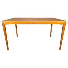 Vintage Danish Mid-Century Modern Oak Dining Table by h.w. Klein for Bramin