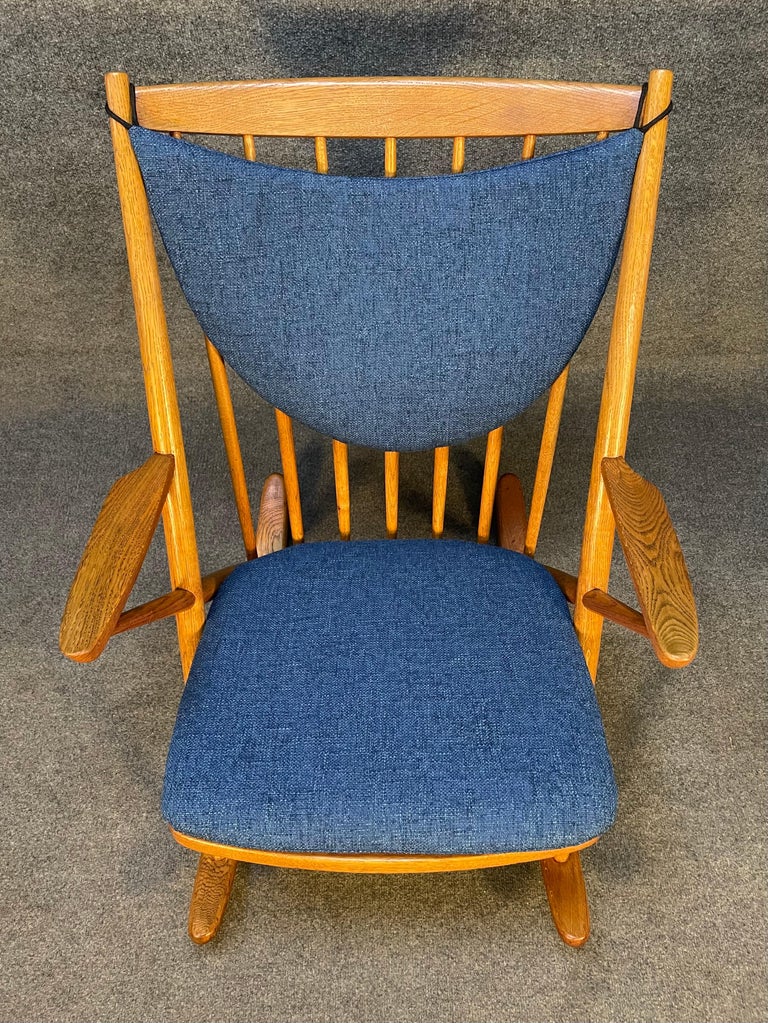 Vintage Danish Mid-Century Modern Oak Rocking Chair by Frank Reenskaug For Sale 3