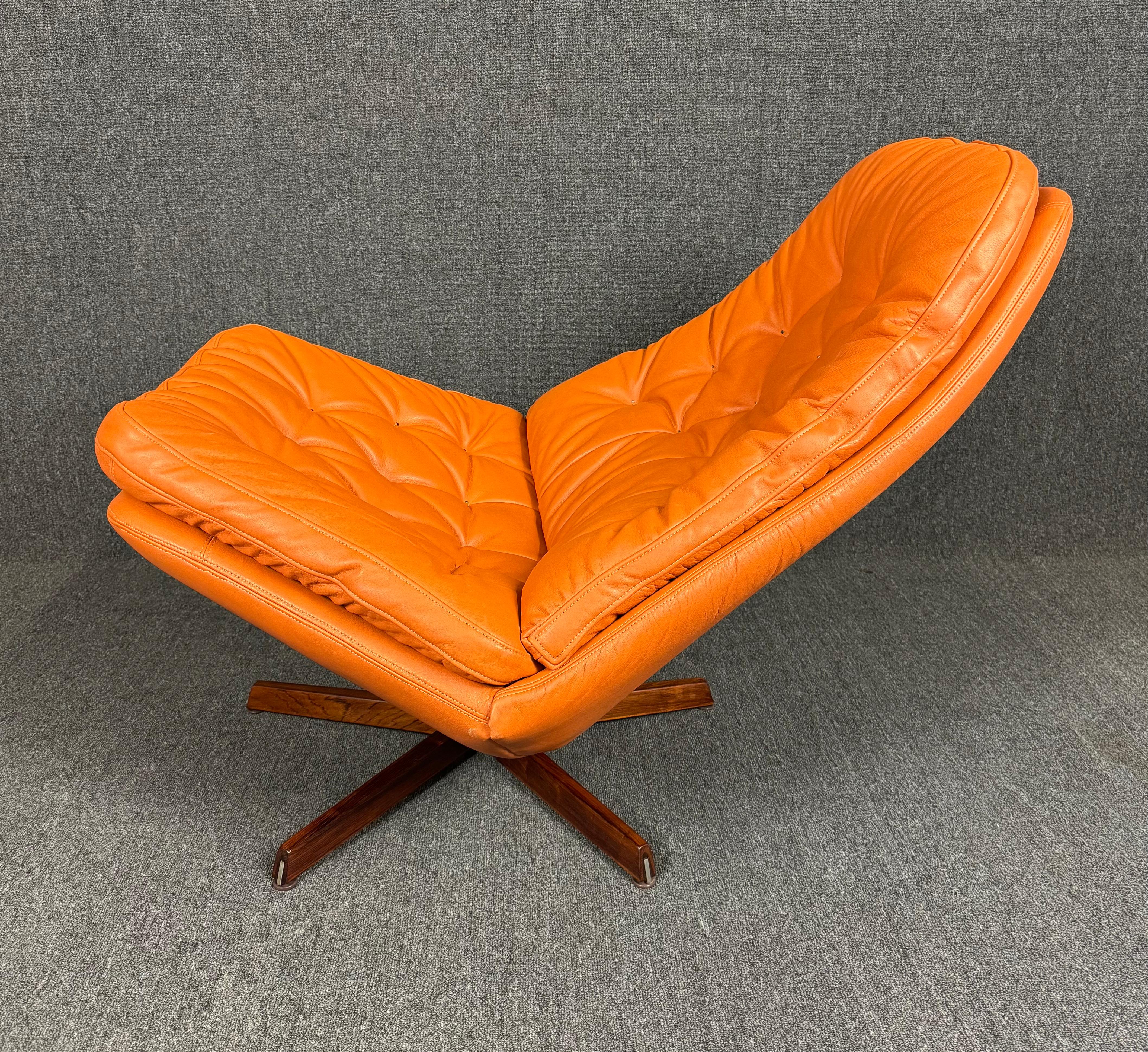 Mid-20th Century Vintage Danish Mid Century Modern Recliner Lounge Chair Ms68 by Madsen & Schubel For Sale