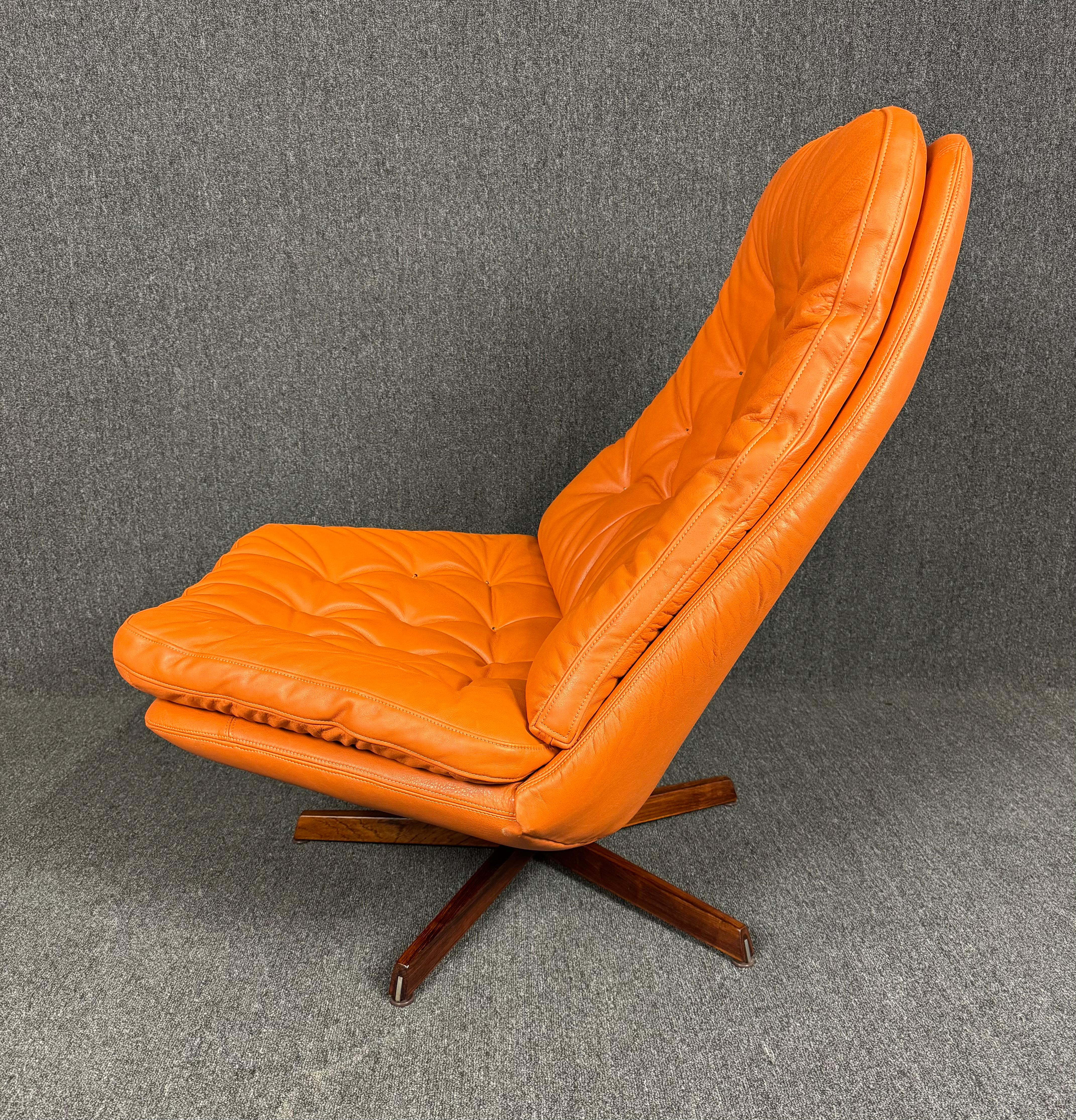 Vintage Danish Mid Century Modern Recliner Lounge Chair Ms68 by Madsen & Schubel For Sale 1