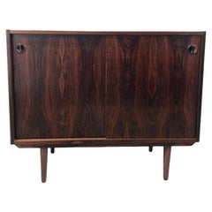 Mobile multimediale o credenza d'epoca danese del Mid-Century Modern Record. Importazione dal Regno Unito