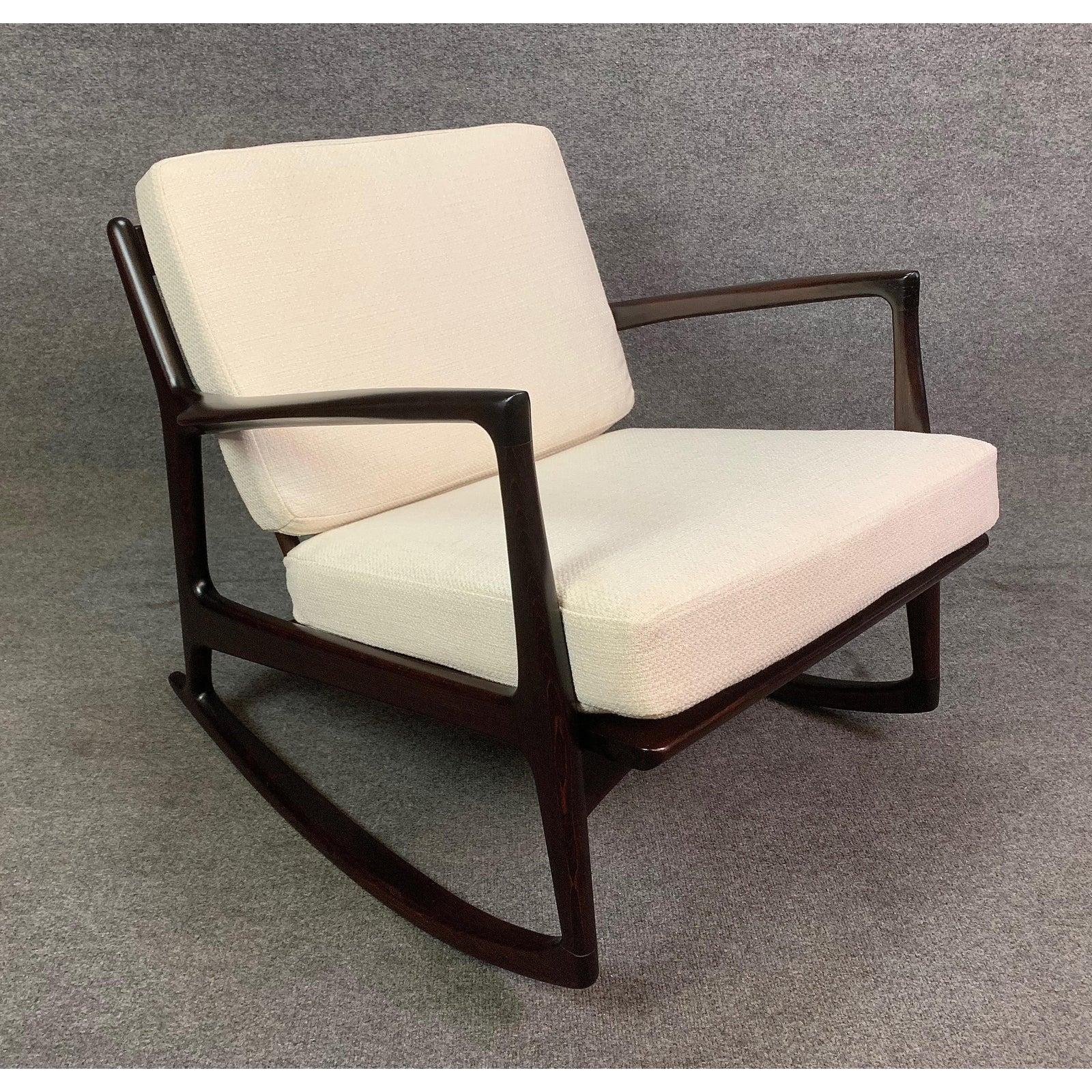 Scandinavian Modern Vintage Danish Mid-Century Modern Rocking Chair by Kofod Larsen for Selig For Sale