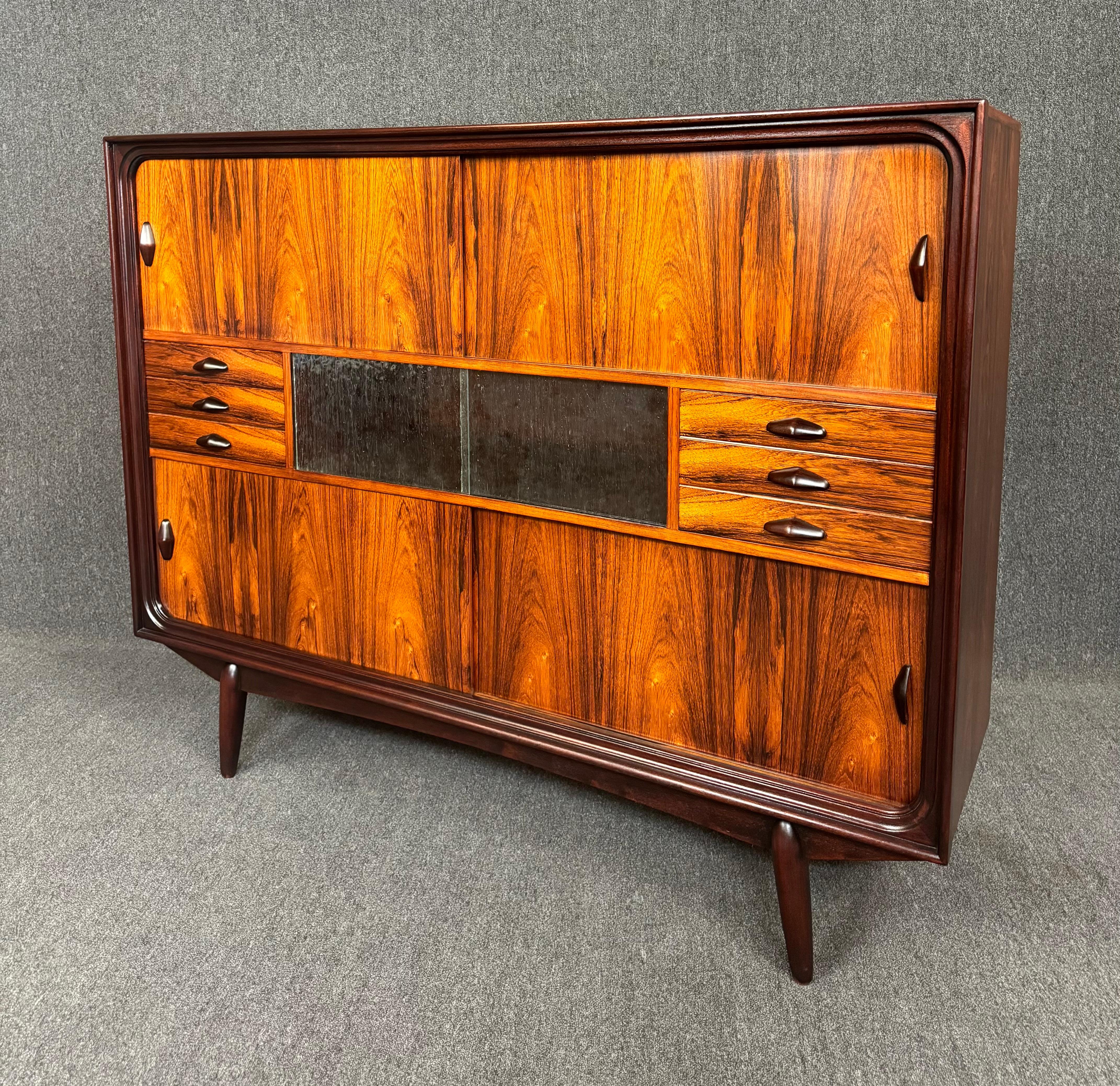 Vintage Danish Mid Century Modern Rosewood Credenza Hutch In Good Condition For Sale In San Marcos, CA