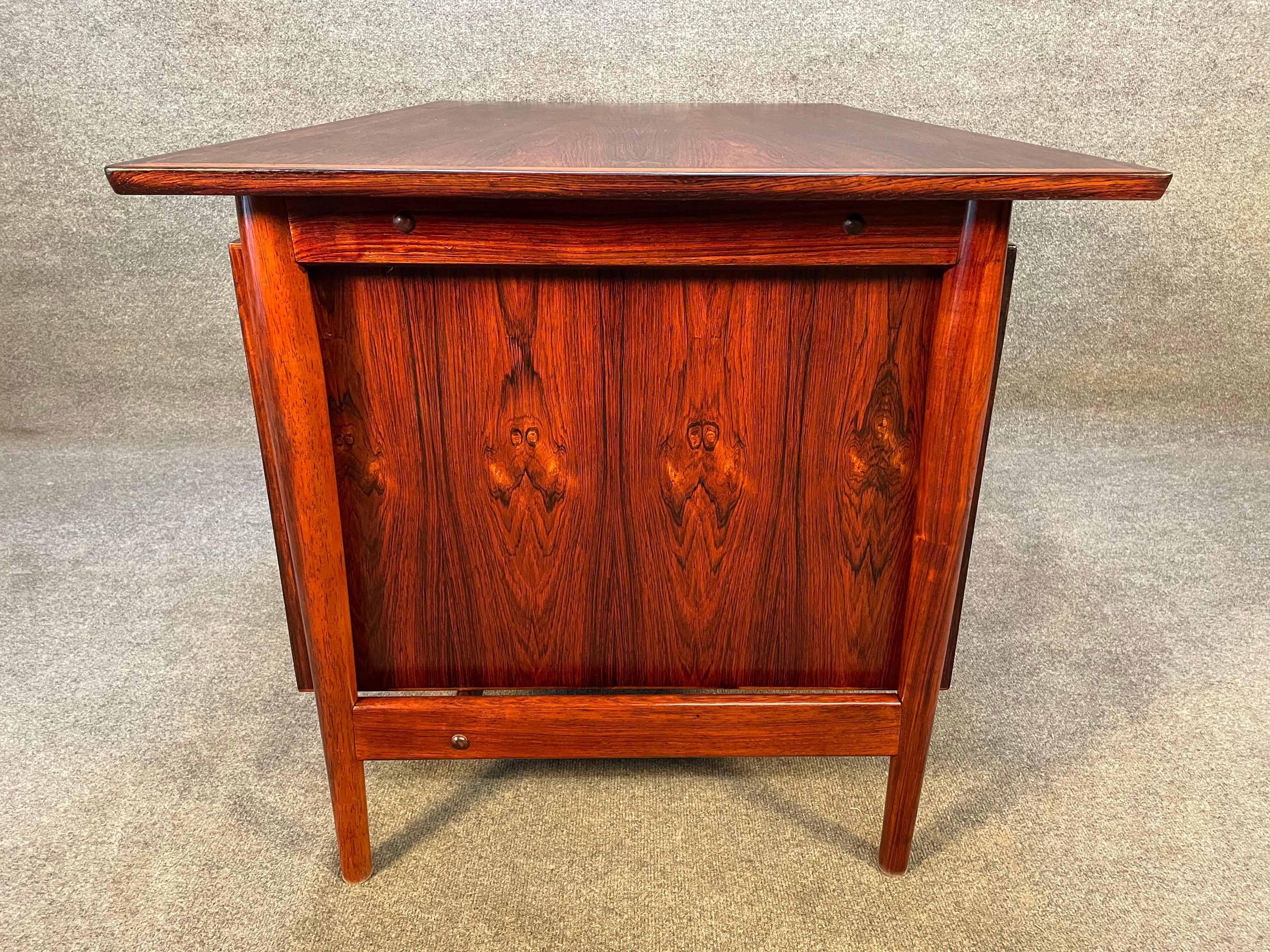Vintage Danish Mid-Century Modern Rosewood Desk by Arne Vodder for Sibast 4