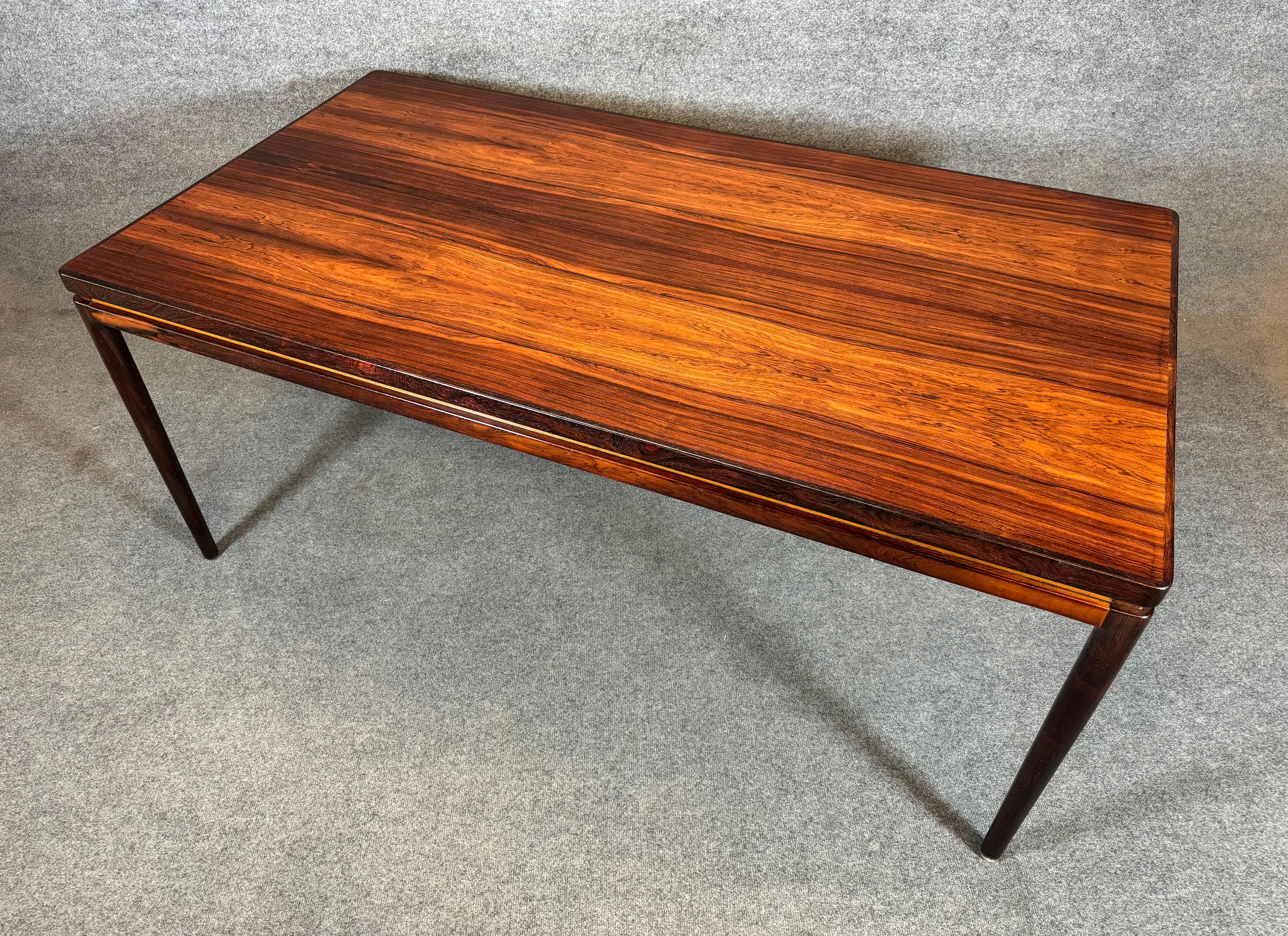 Vintage Danish Mid Century Modern Rosewood Dining Table by Johannes Andersen For Sale 4
