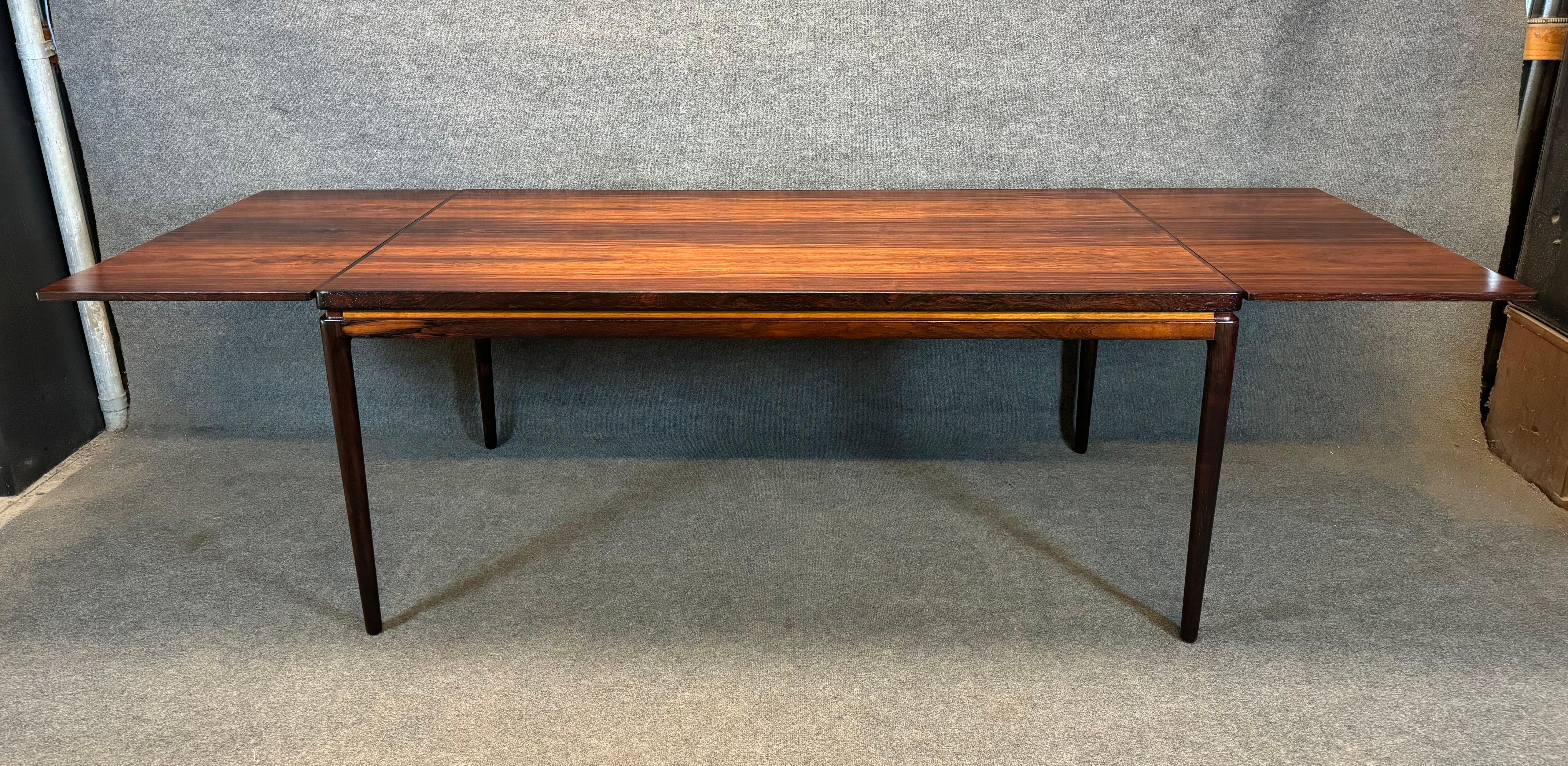 Woodwork Vintage Danish Mid Century Modern Rosewood Dining Table by Johannes Andersen For Sale