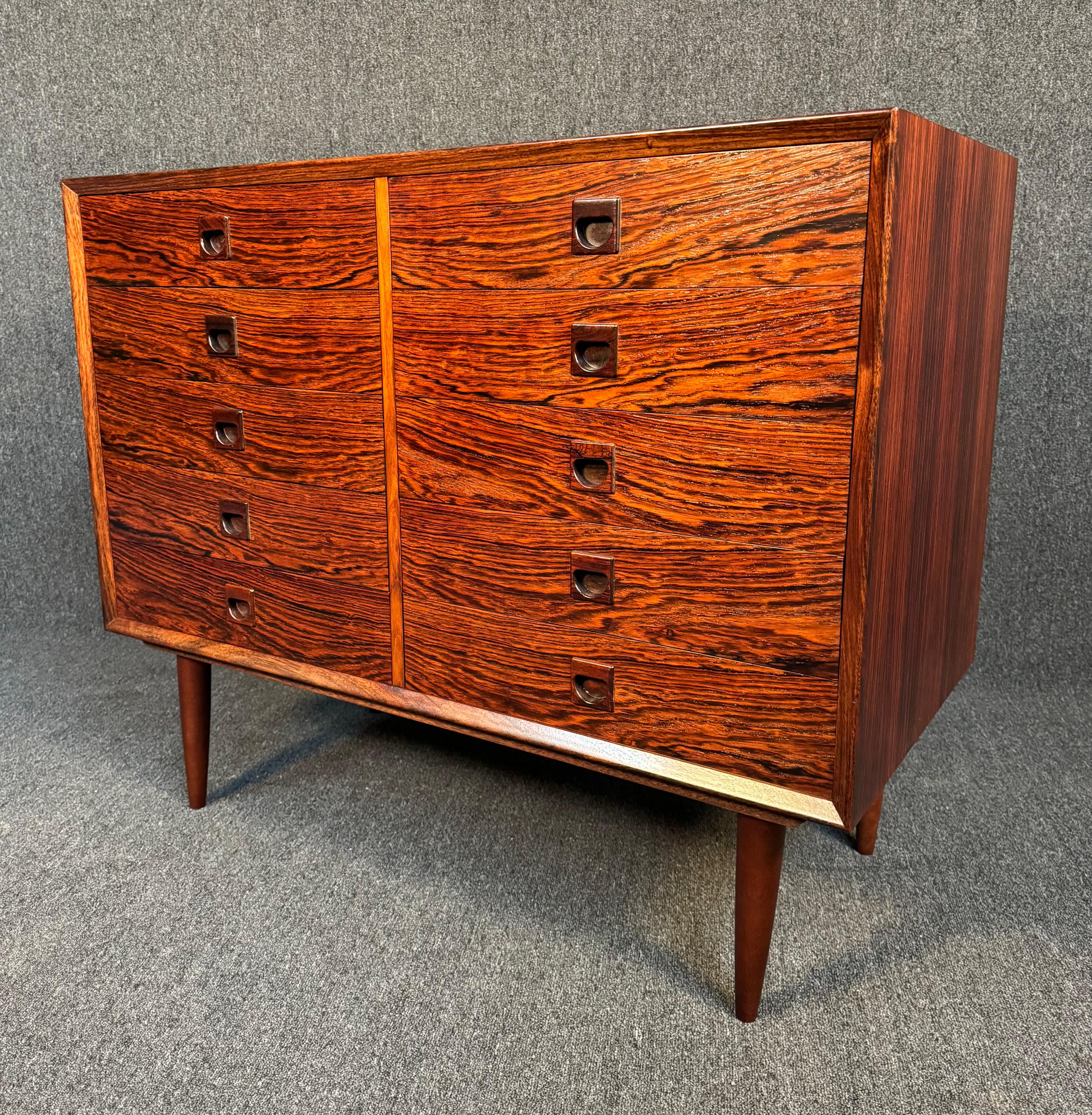 Woodwork Vintage Danish Mid Century Modern Rosewood Dresser by Brouer Mobelfabrik For Sale