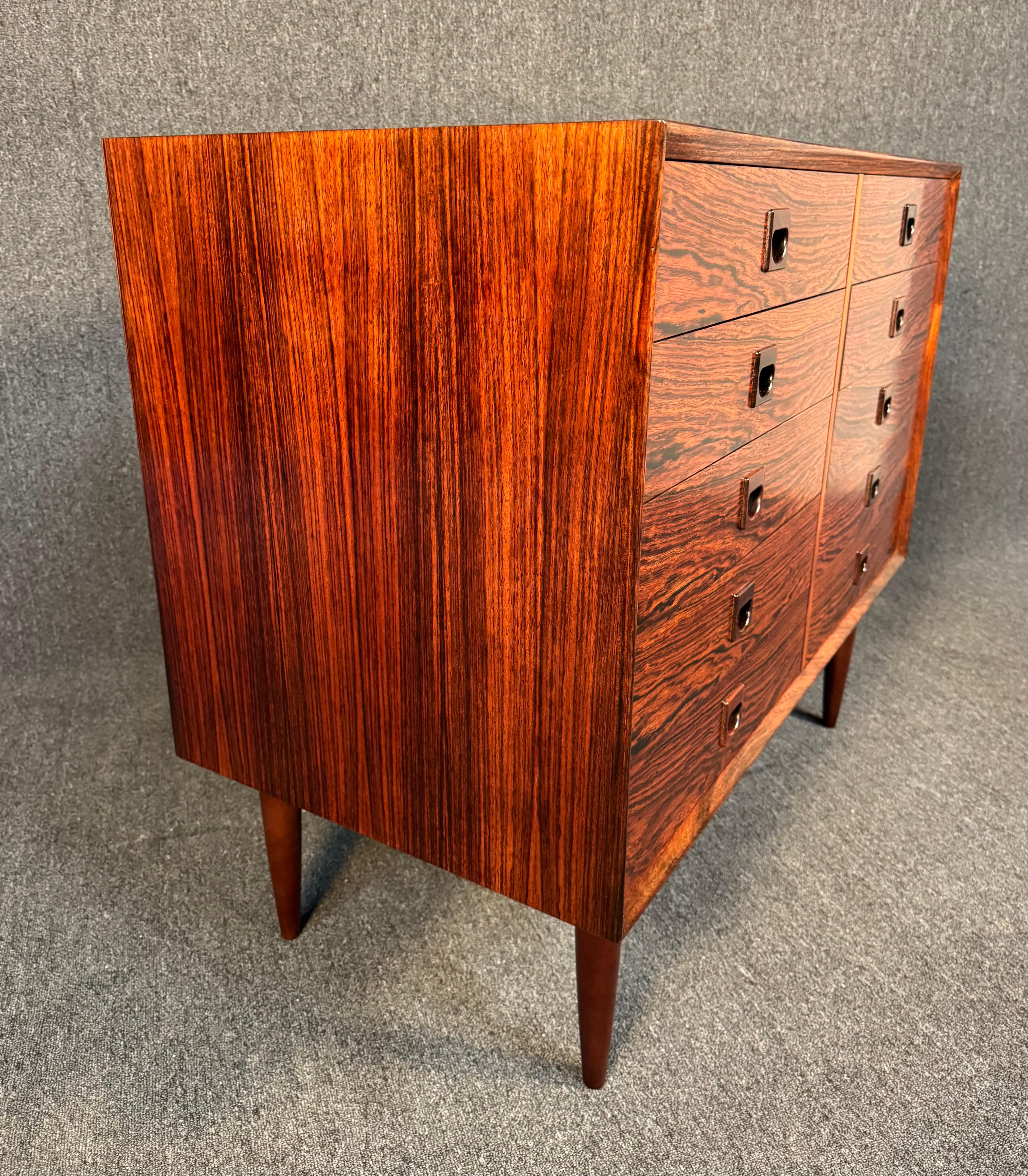 Vintage Danish Mid Century Modern Rosewood Dresser by Brouer Mobelfabrik For Sale 2
