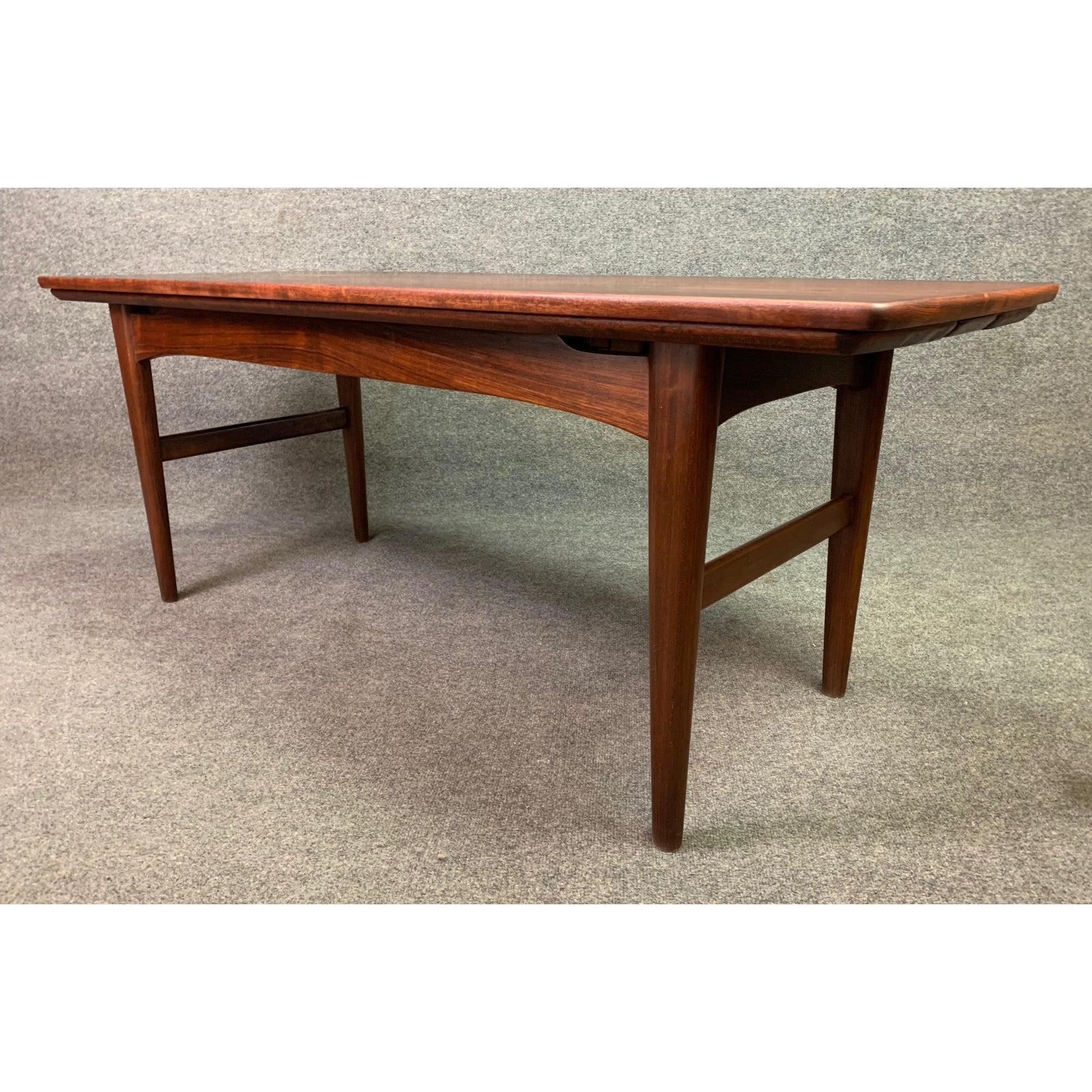 RESERVED FOR NOA: Vintage Danish Mid-Century Modern Rosewood Elevator Table 4