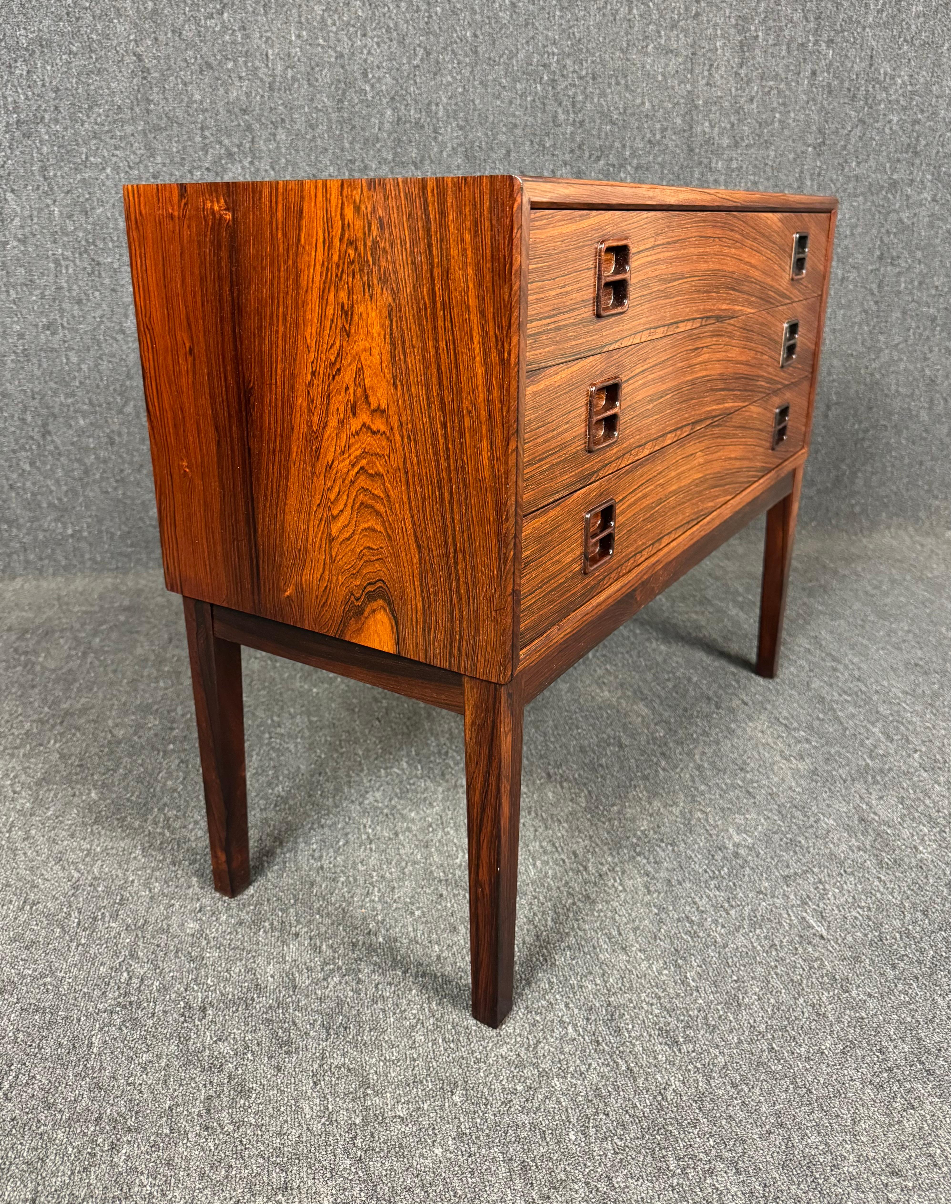 Vintage Danish Mid Century Modern Rosewood Entry Chest by Brouer Mobelfabrik In Good Condition In San Marcos, CA