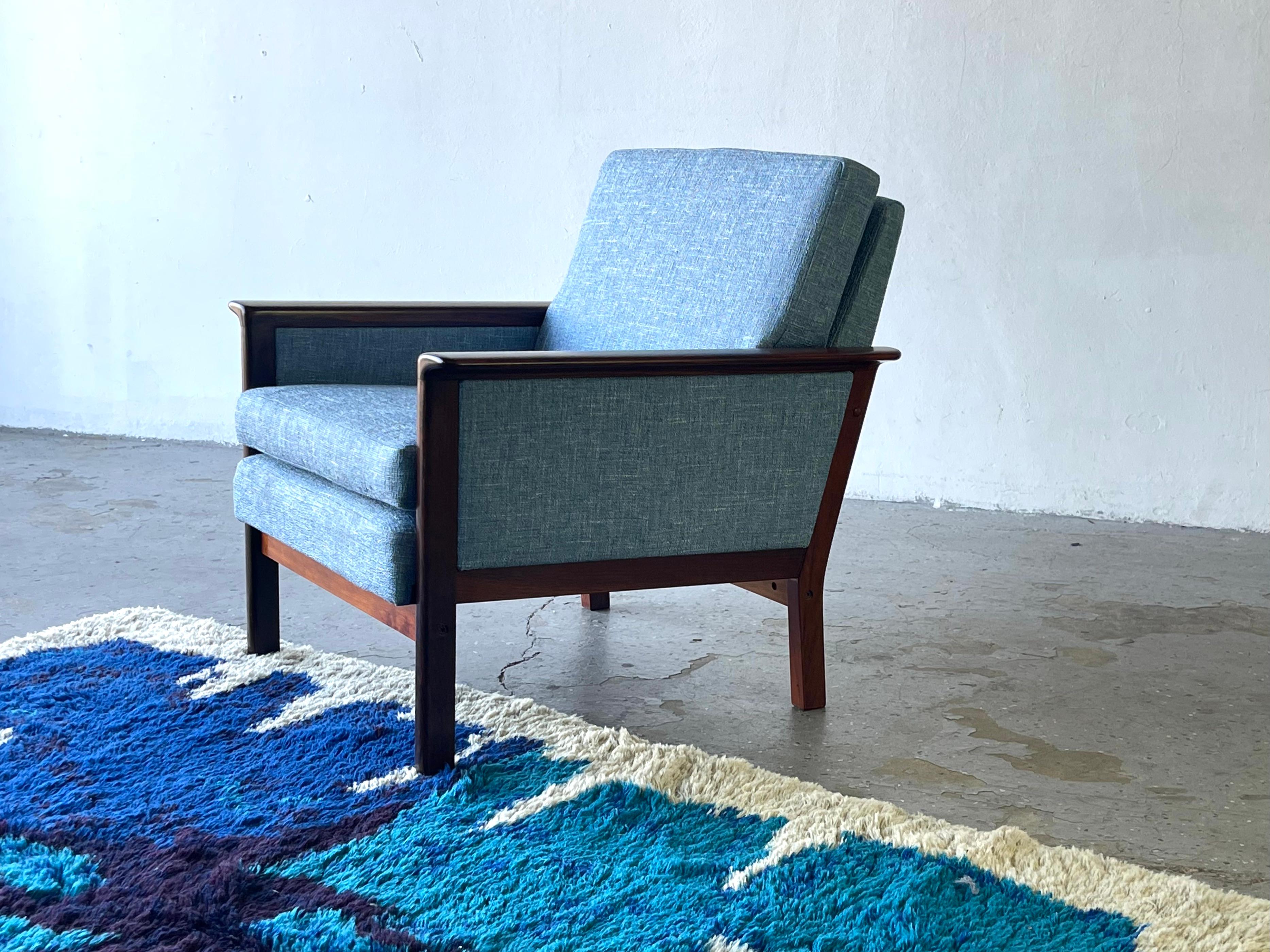Fauteuil en bois de rose et fauteuil de salon danois vintage moderne du milieu du siècle dernier par Westnofa en vente 1