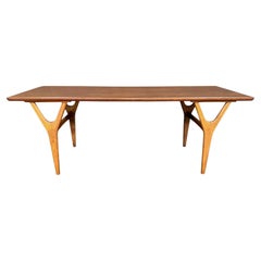 Dänischer Vintage-Couchtisch „Surfboard“ aus Teakholz und Eiche, Mid-Century Modern