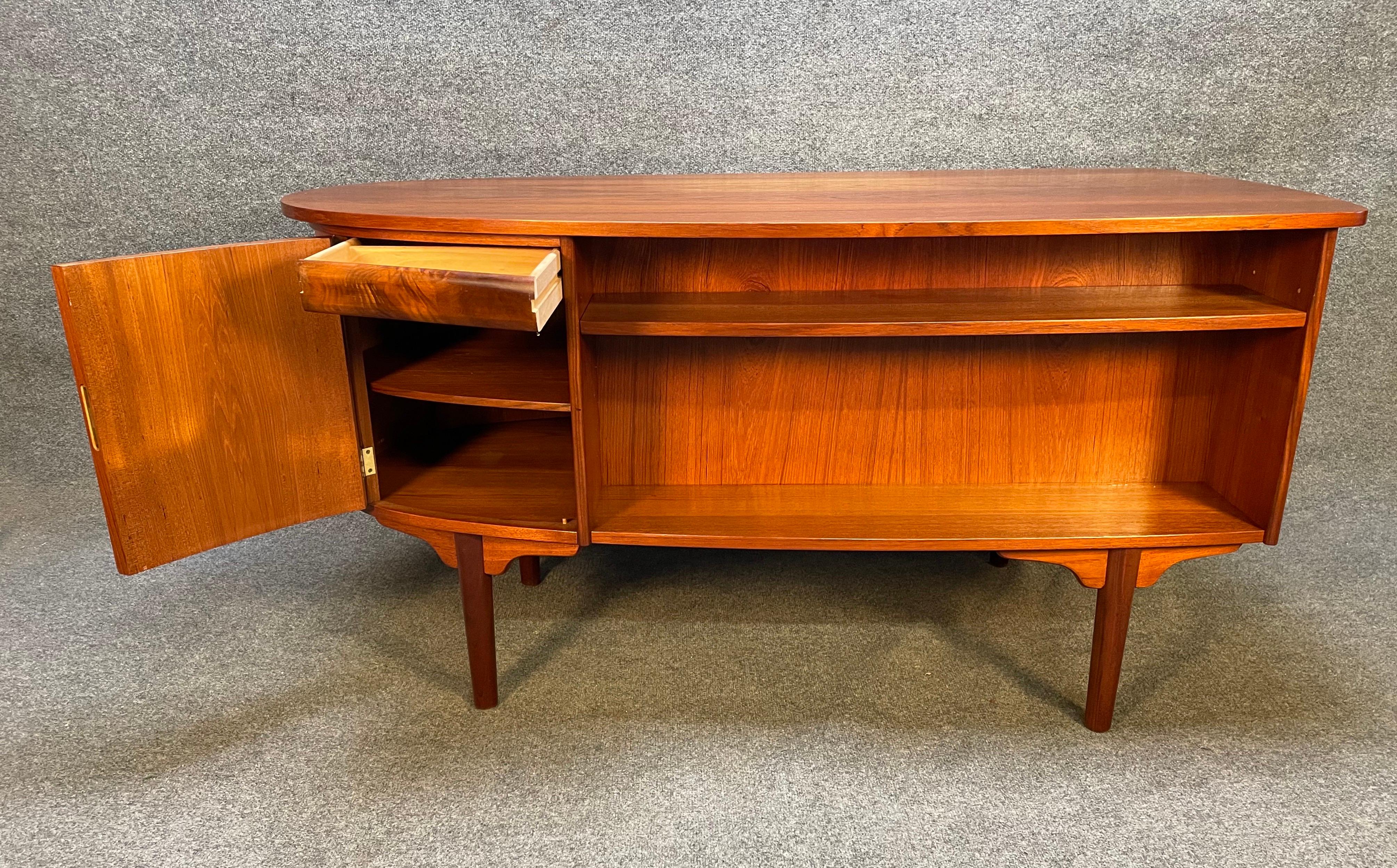 Mid-20th Century Vintage Danish Mid-Century Modern Teak 