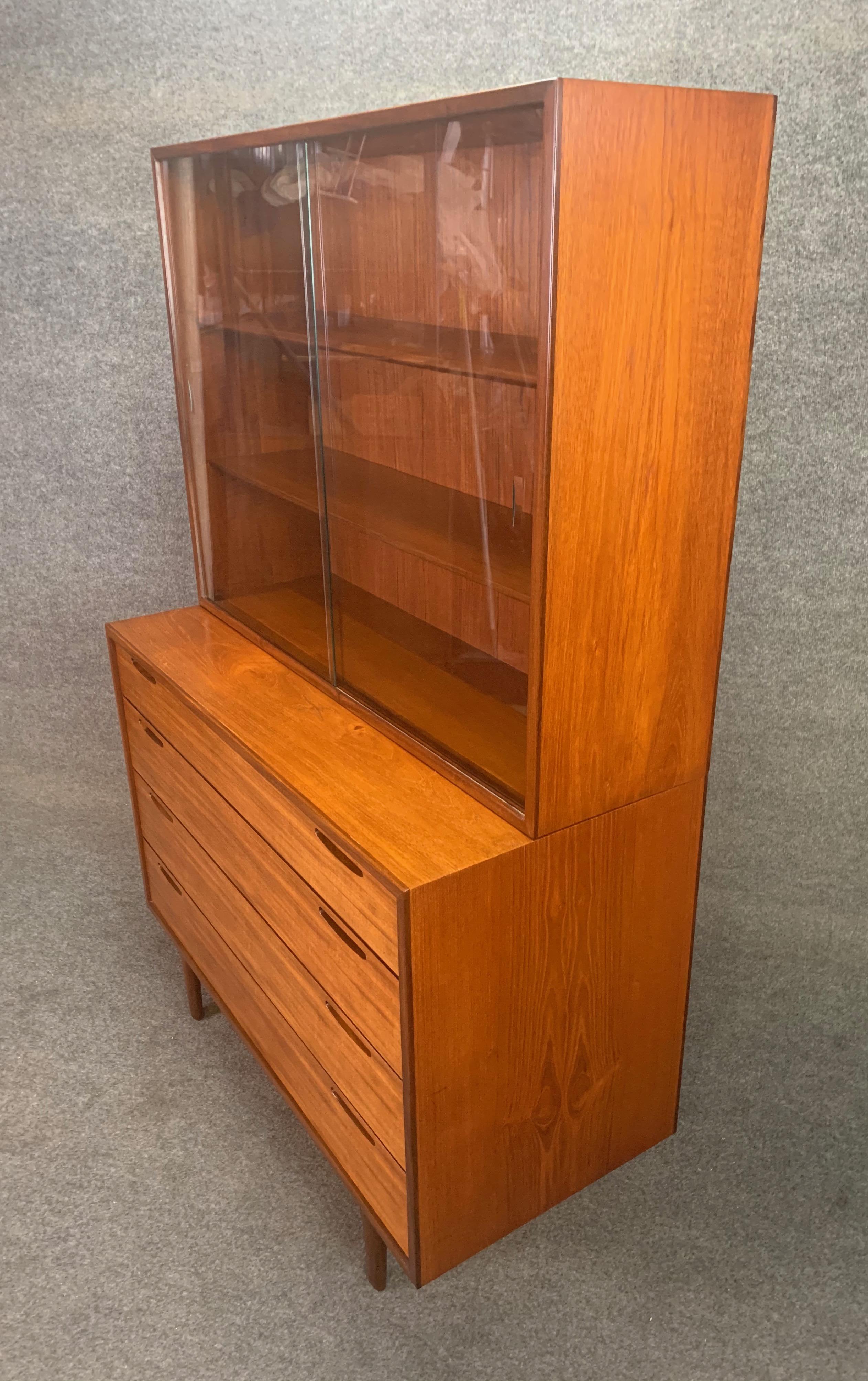 Vintage Danish Mid-Century Modern Teak Chest of Drawers Hutch by Kofod Larsen 4