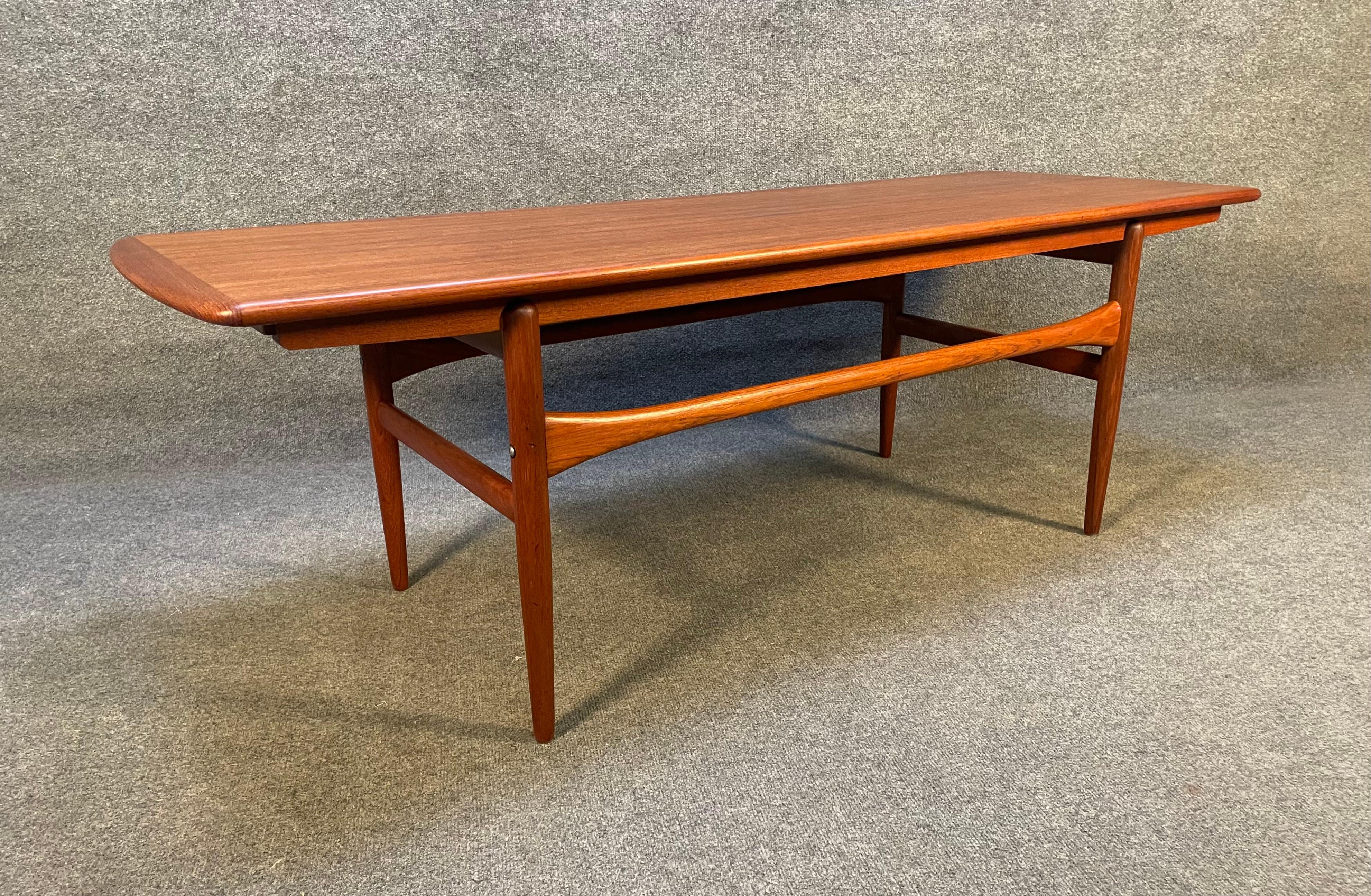 Mid-20th Century Vintage Danish Mid-Century Modern Teak Coffee Table by Arrebro Mobler For Sale