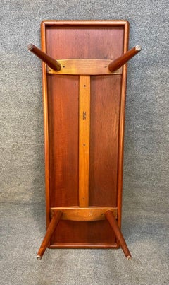 Table basse danoise moderne du milieu du siècle dernier par Jacob Nielsen & Sonner