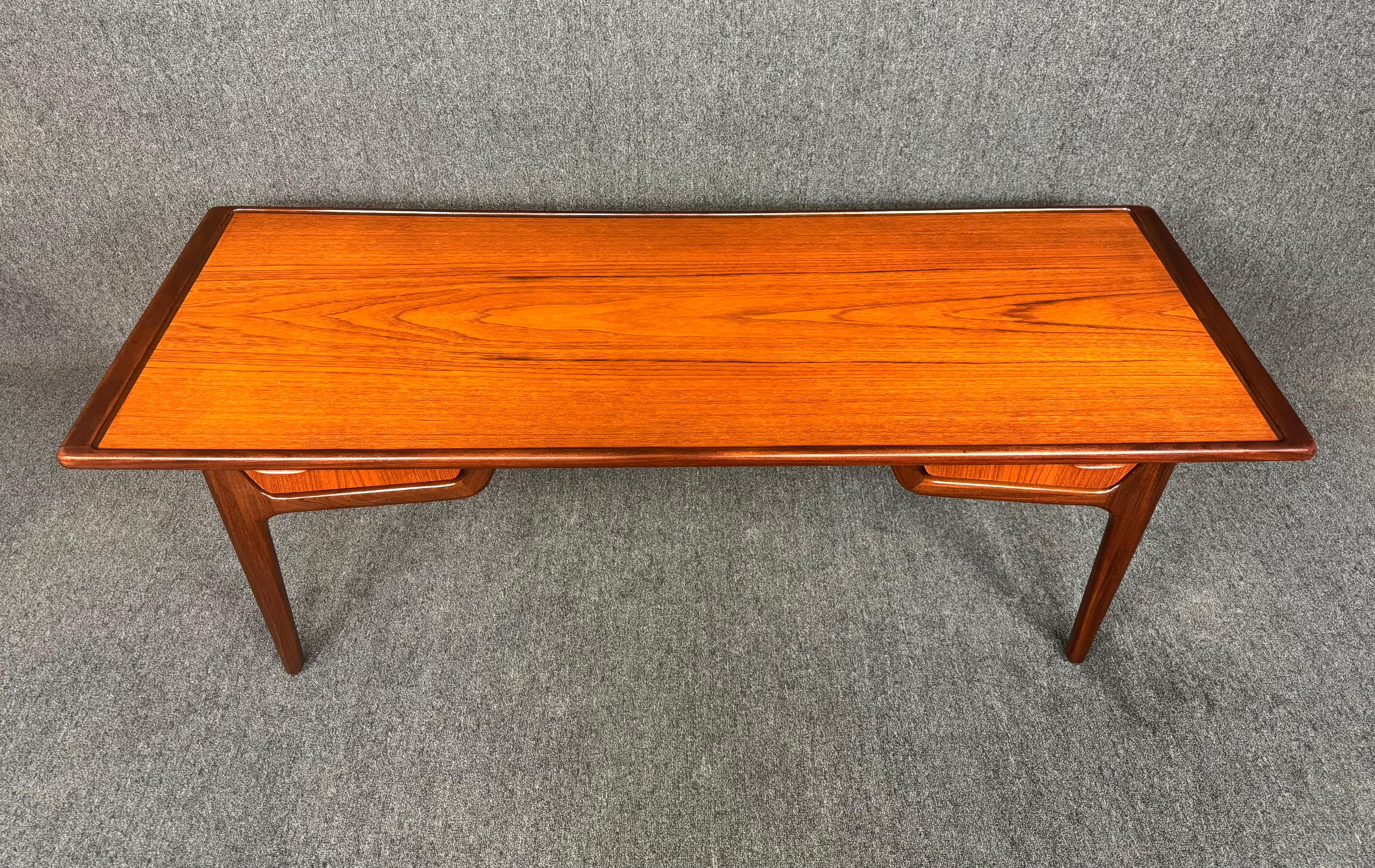 Vintage Danish Mid Century Modern Teak Coffee Table For Sale 1