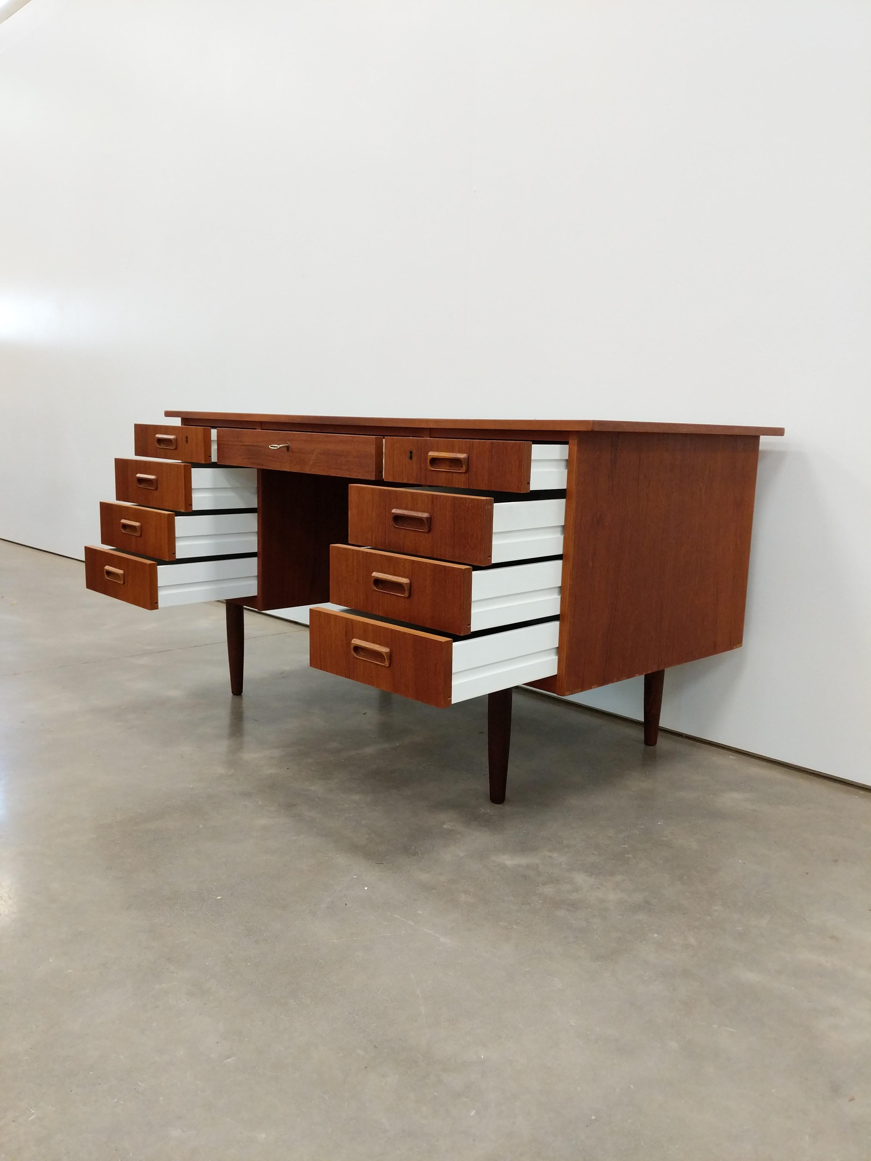 Vintage Danish Mid Century Modern Teak Desk For Sale at 1stDibs