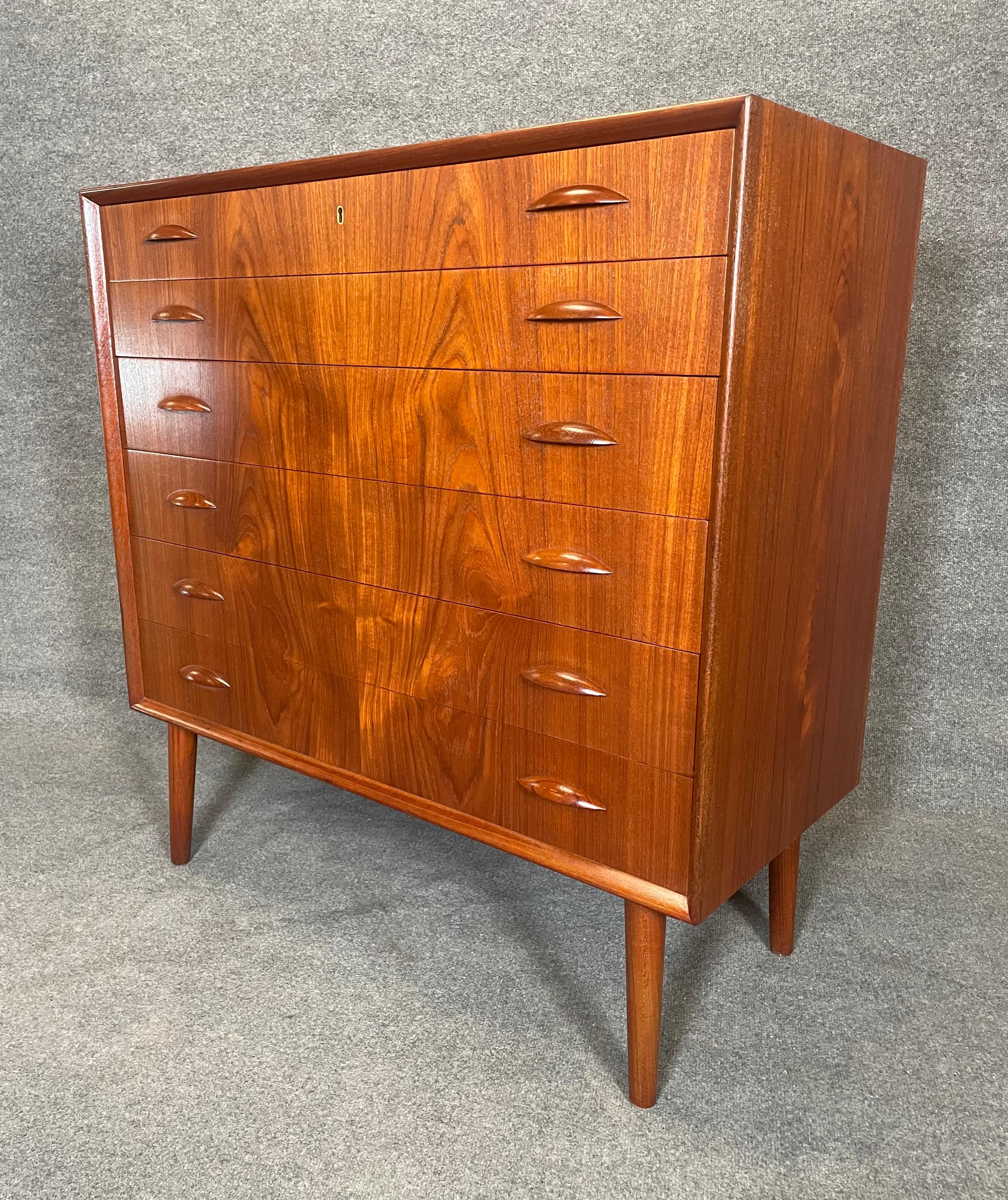 Vintage Danish Mid Century Modern Teak Dresser by Johannes Sorth For Sale 1