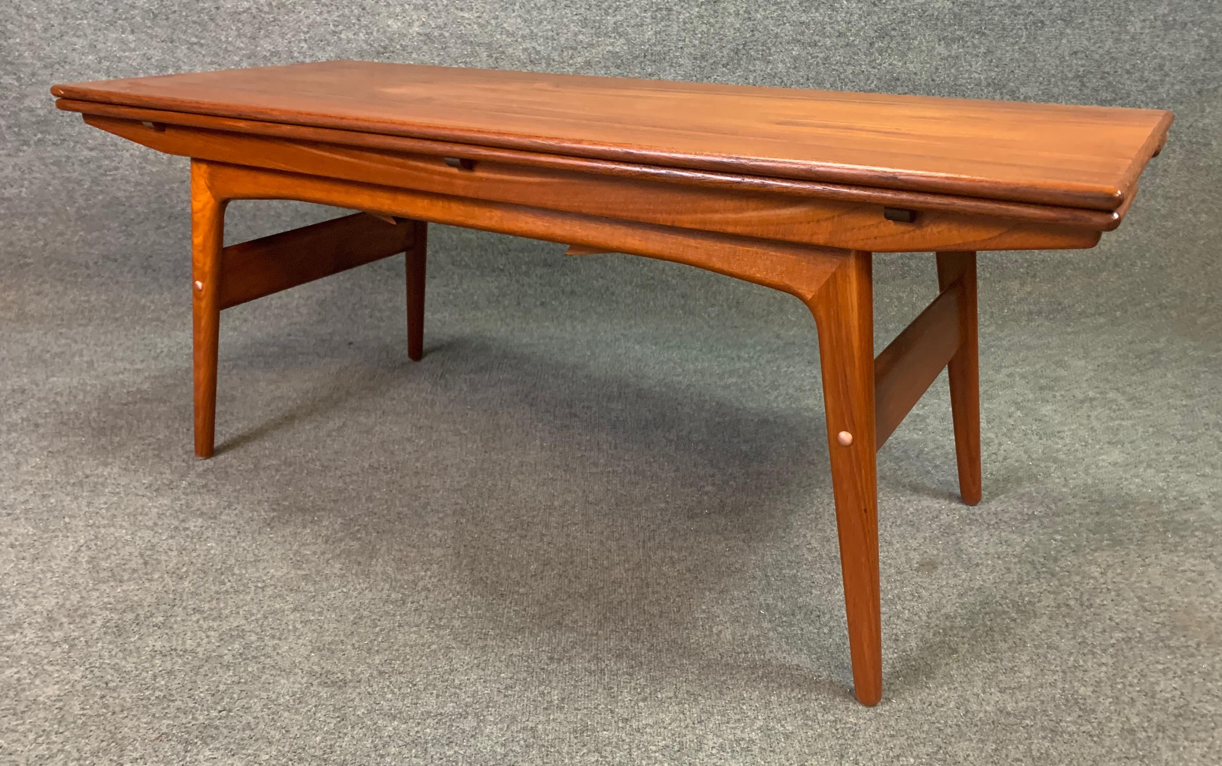 Vintage Danish Mid-Century Modern Teak Elevator Coffee-Dining Table Attributed T In Good Condition In San Marcos, CA