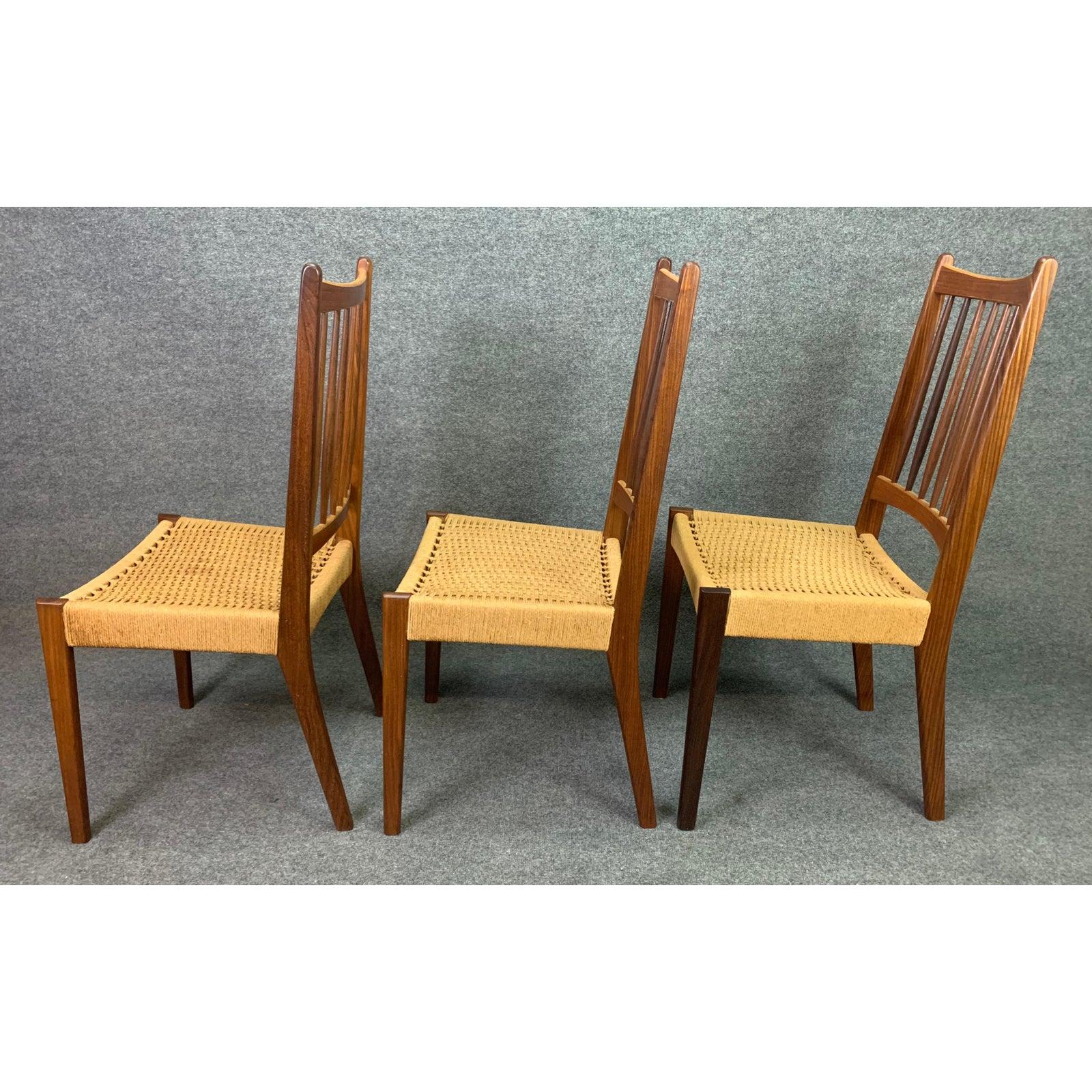 Vintage Danish Mid-Century Modern Teak High Back Dining Chairs, Set of Six In Good Condition For Sale In San Marcos, CA