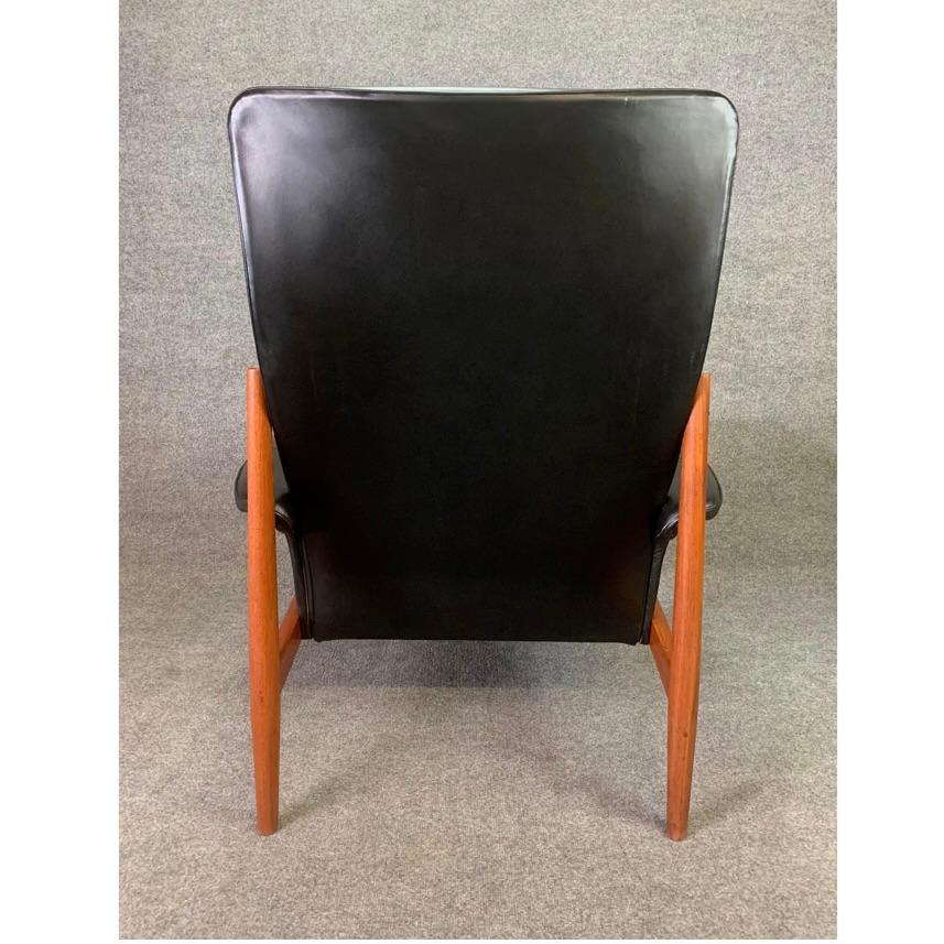 Vintage Danish Mid-Century Modern Teak High Back Lounge Chair by Grete Jalk In Good Condition In San Marcos, CA
