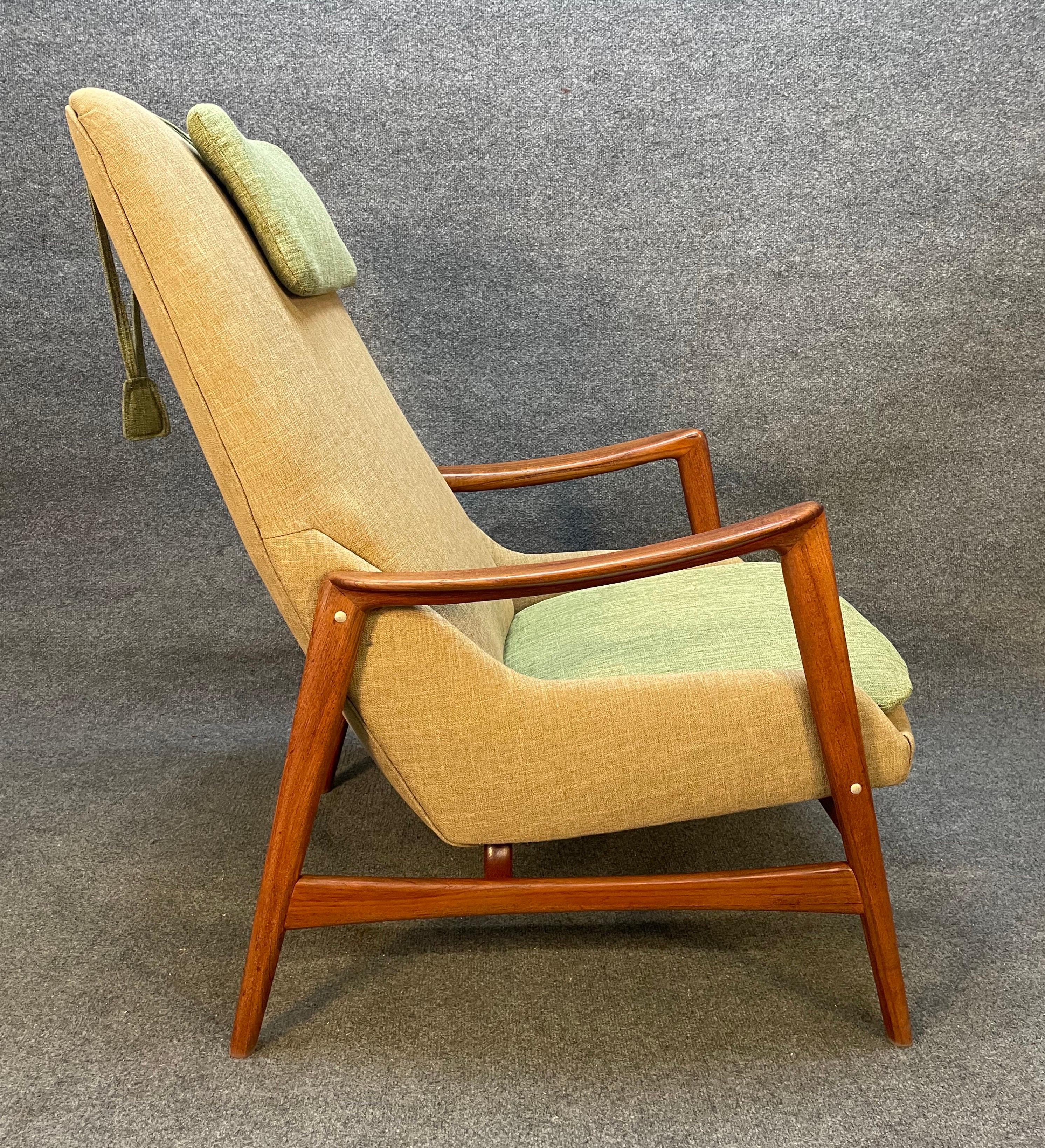 Scandinavian Modern Vintage Danish Mid Century Modern Teak Lounge Chair by Dux of Sweden For Sale