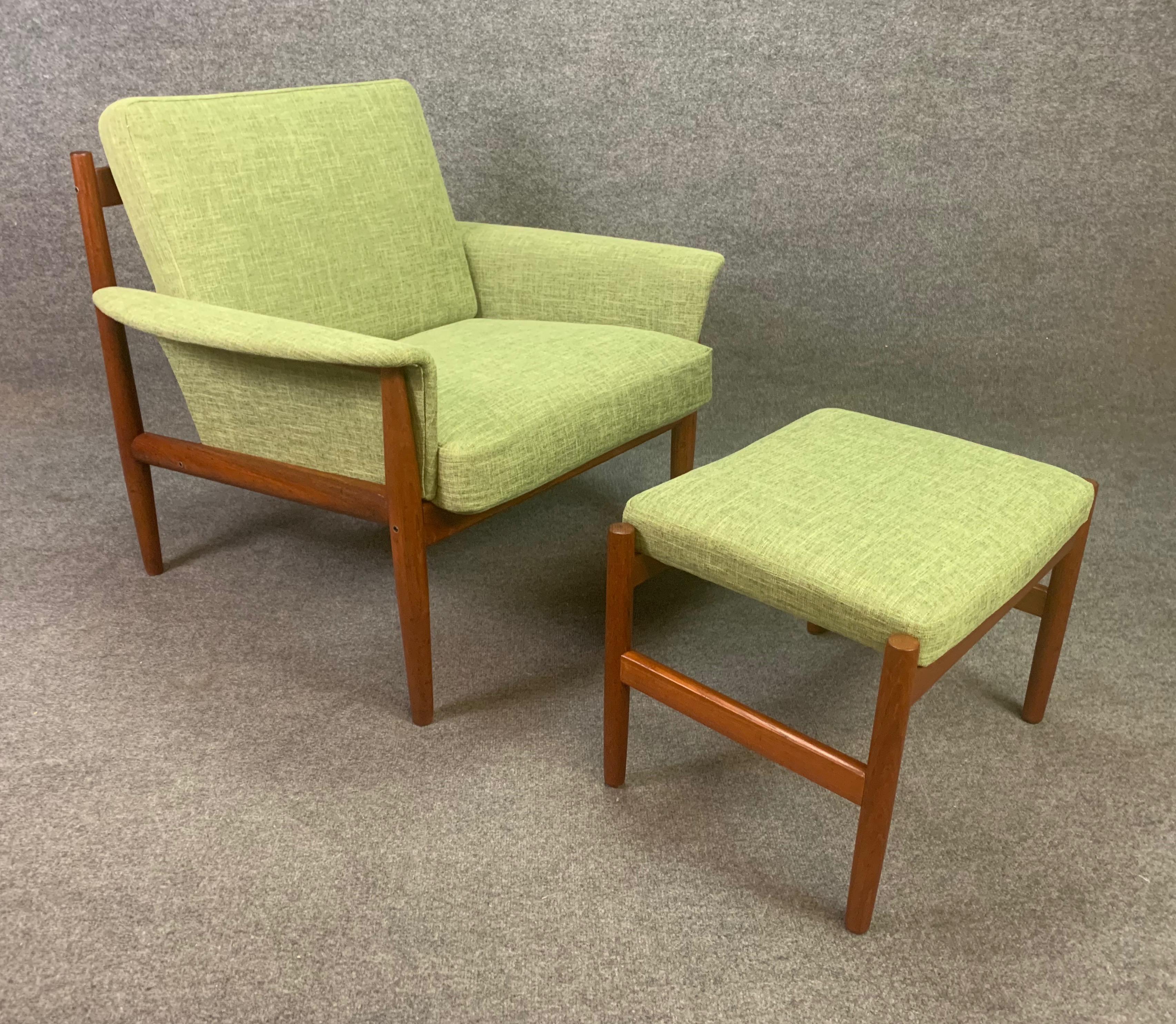 Here is a special Scandinavian Modern set of teak lounge chair (Model 128 by Grete Jalk for France & Son) and ottoman (by Spottrup), both manufactured in Denmark and in the 1960s.
This exquisite set, recently imported from Copenhagen to California