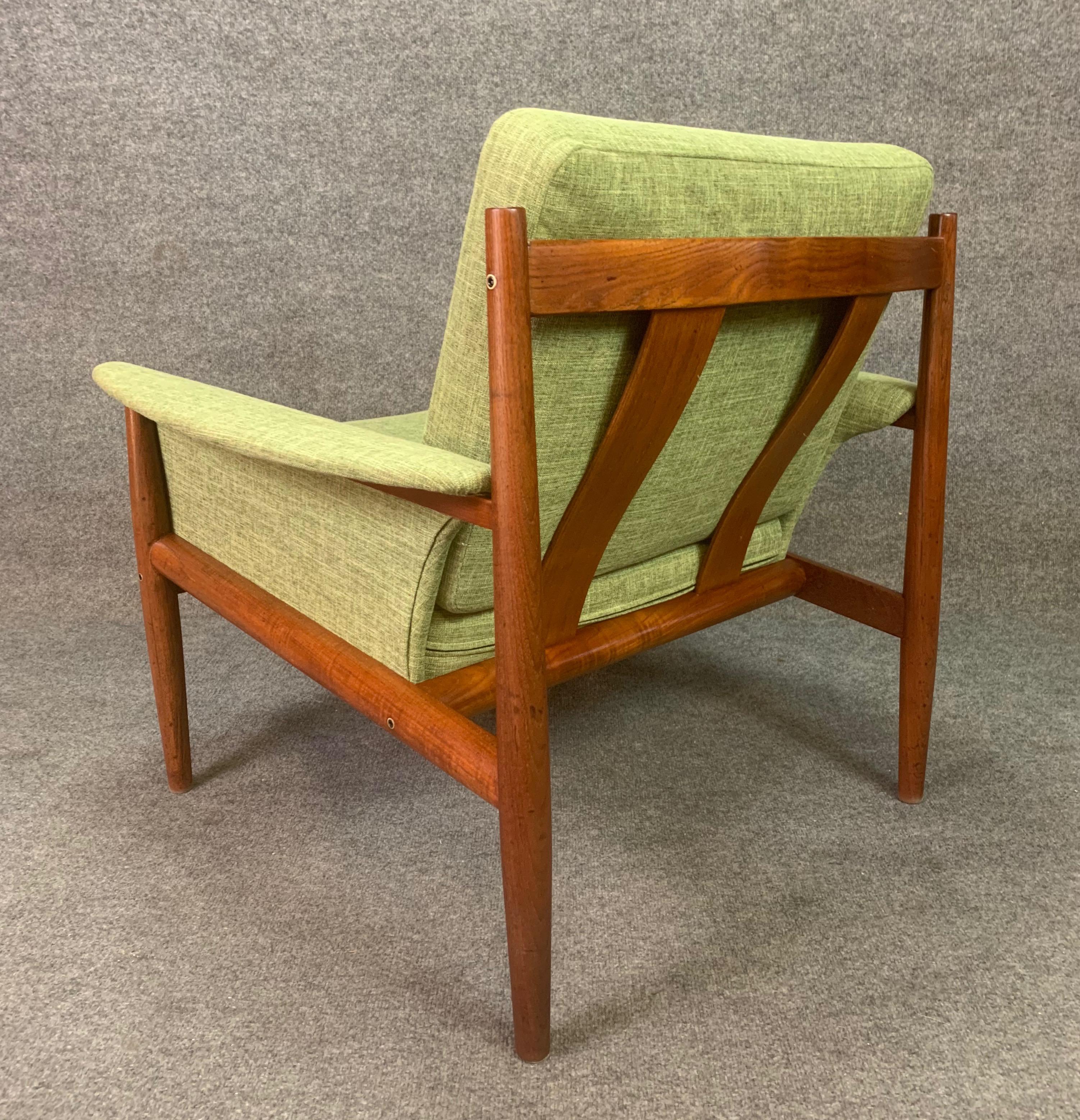 Vintage Danish Mid-Century Modern Teak Lounge Chair and Ottoman by Grete Jalk In Good Condition In San Marcos, CA