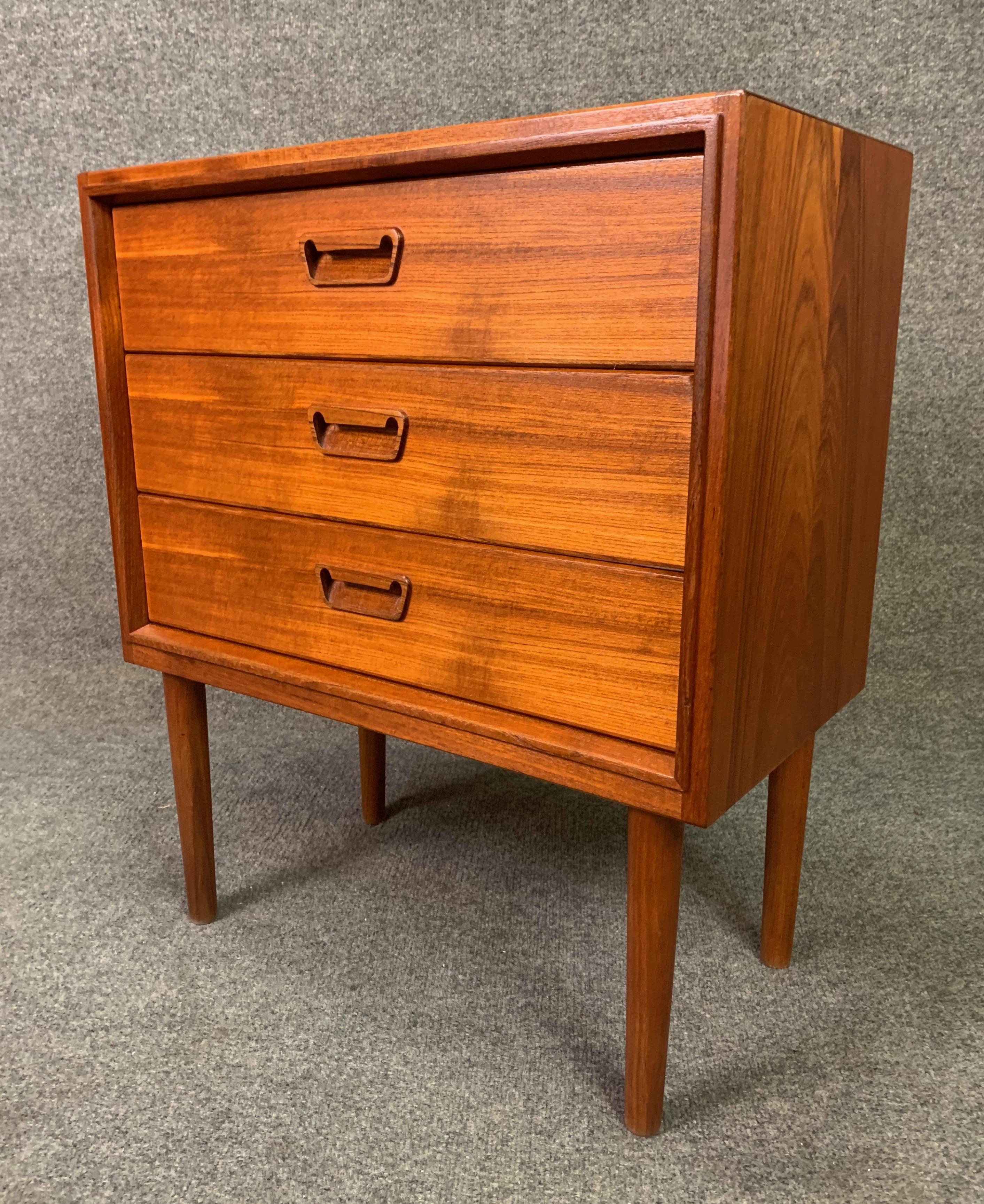 Woodwork Vintage Danish Mid-Century Modern Teak Nightstand Entry Chest by Munch Slagelse