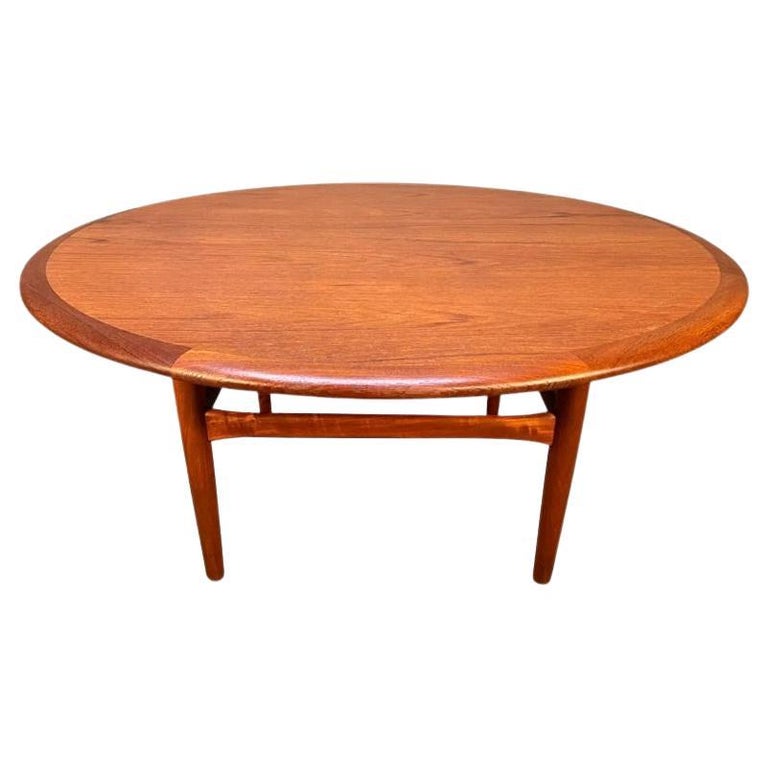 Vintage Danish MidCentury Modern Teak Round Coffee Table For Sale at 1stDibs