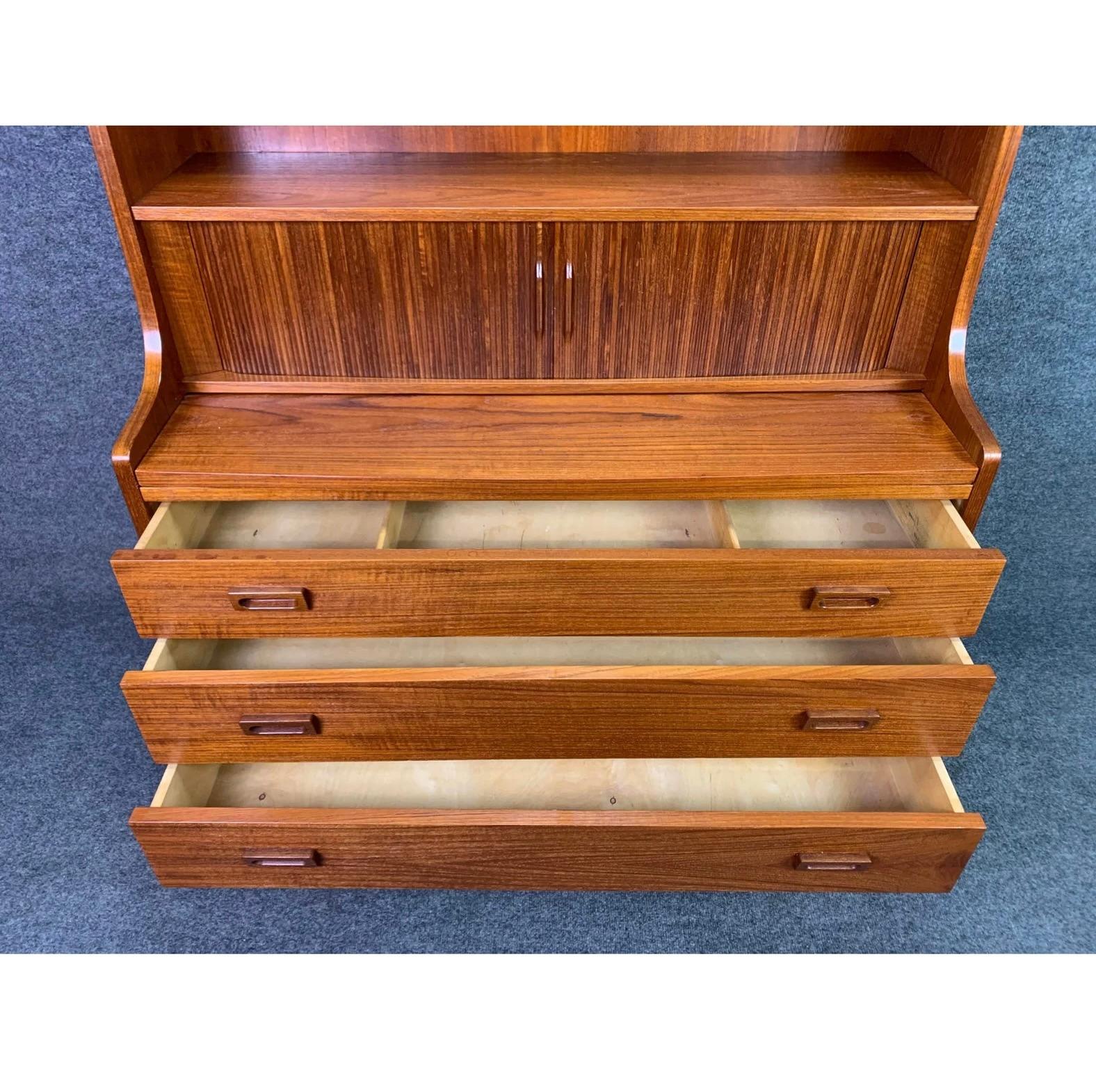 Vintage Danish Mid Century Modern Teak Secretary Bookcase by Johannes Sorth In Good Condition For Sale In San Marcos, CA