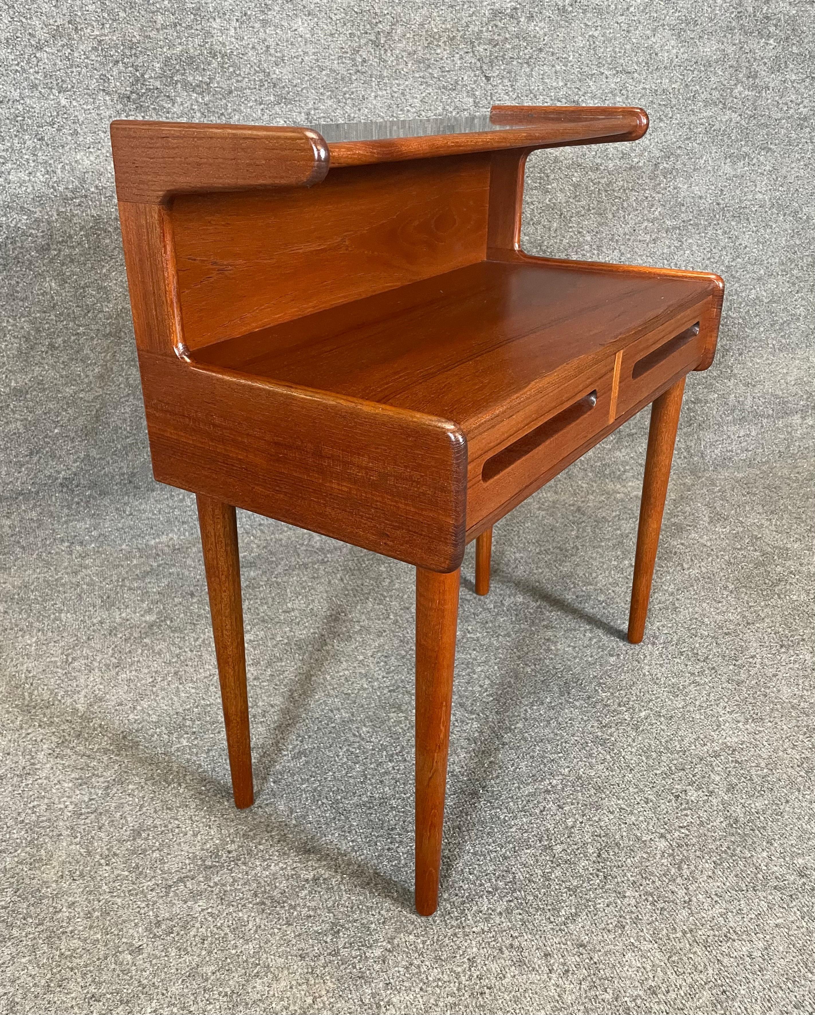 Woodwork Vintage Danish Mid Century Modern Teak Side Table - Entry Chest For Sale