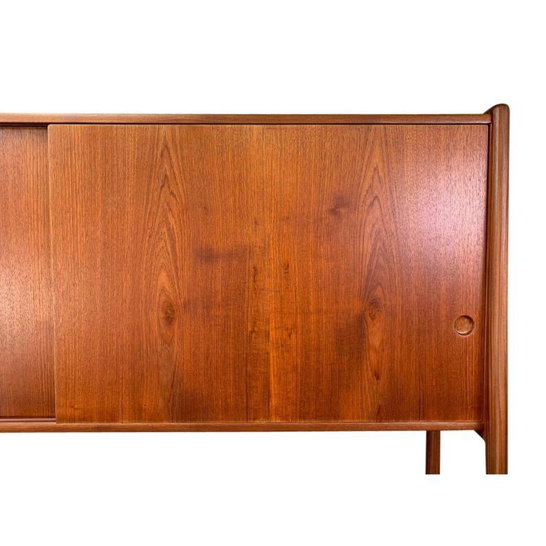 Mid-20th Century Vintage Danish Mid-Century Modern Teak Two Tiers Credenza Ry20 by Hans Wegner  For Sale