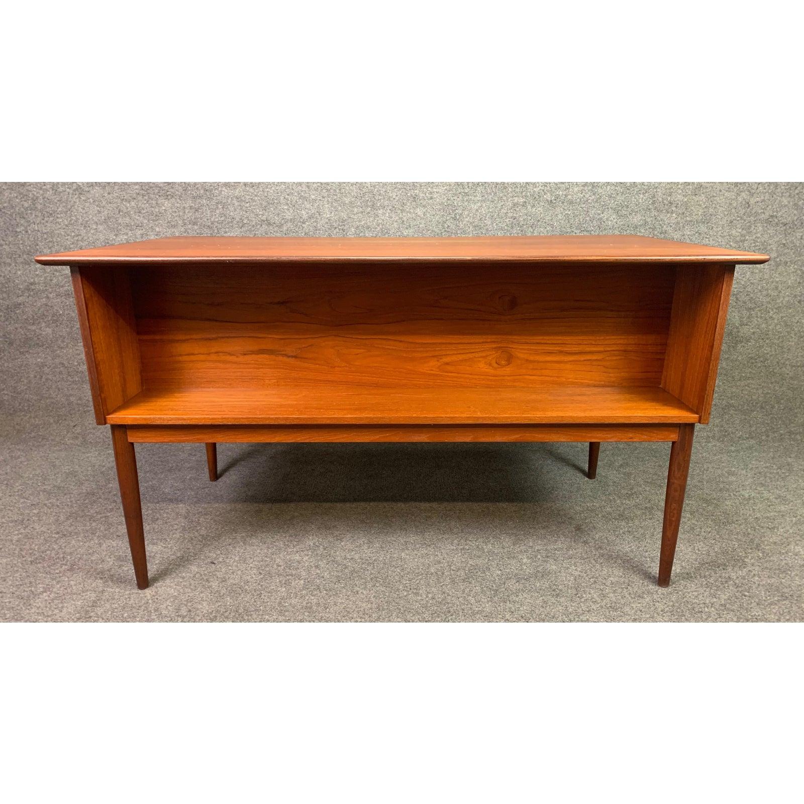 Woodwork Vintage Danish Mid-Century Modern Teak Writing Desk in the Manner of Arne Vodder
