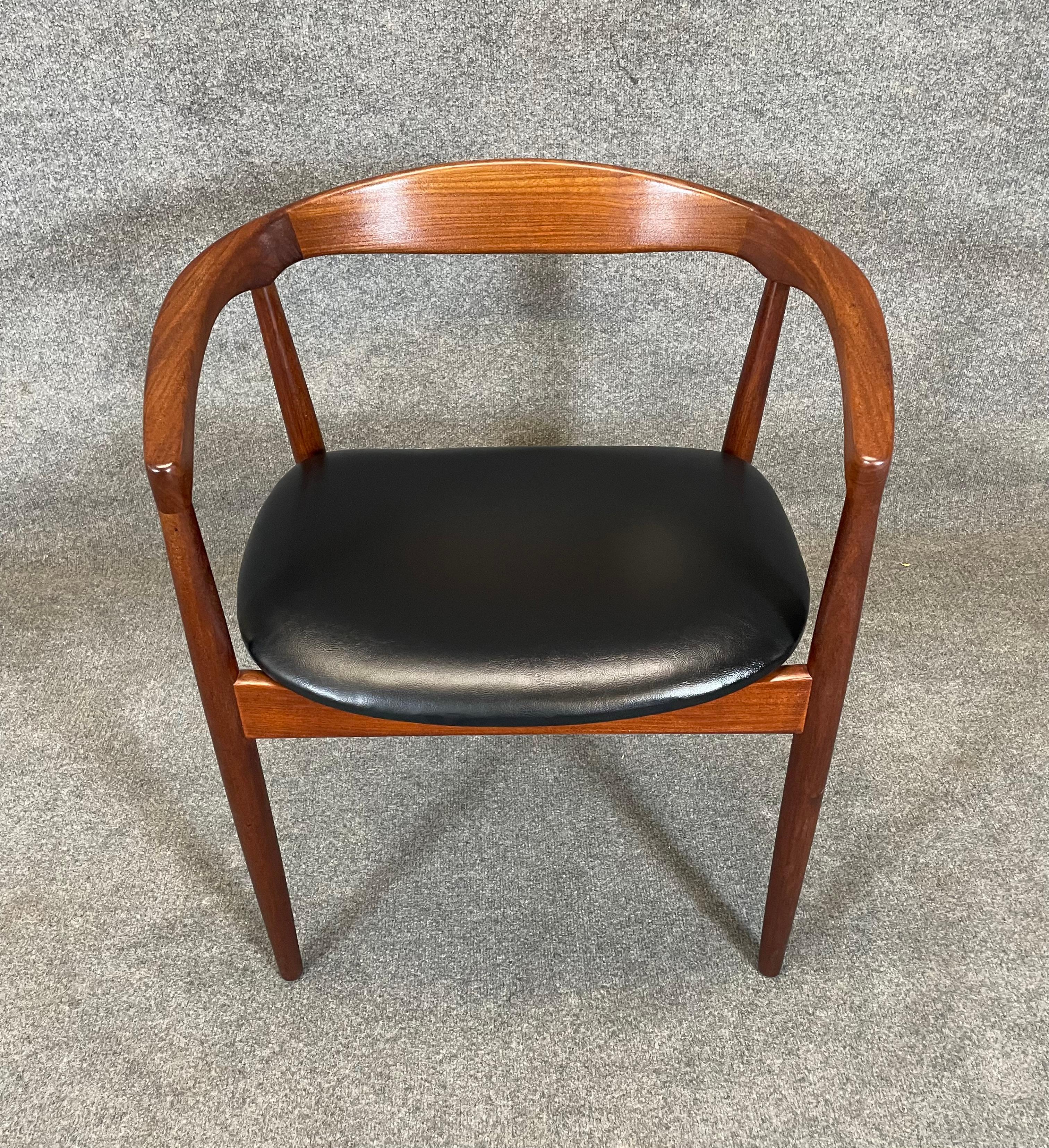 Teck Chaise d'appoint vintage danoise moderne du milieu du siècle Troja de Kai Kristiansen  en vente