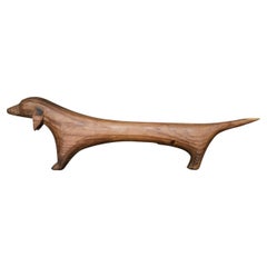 Figurina di bassotto in legno danese d'epoca della metà del secolo scorso, anni '60