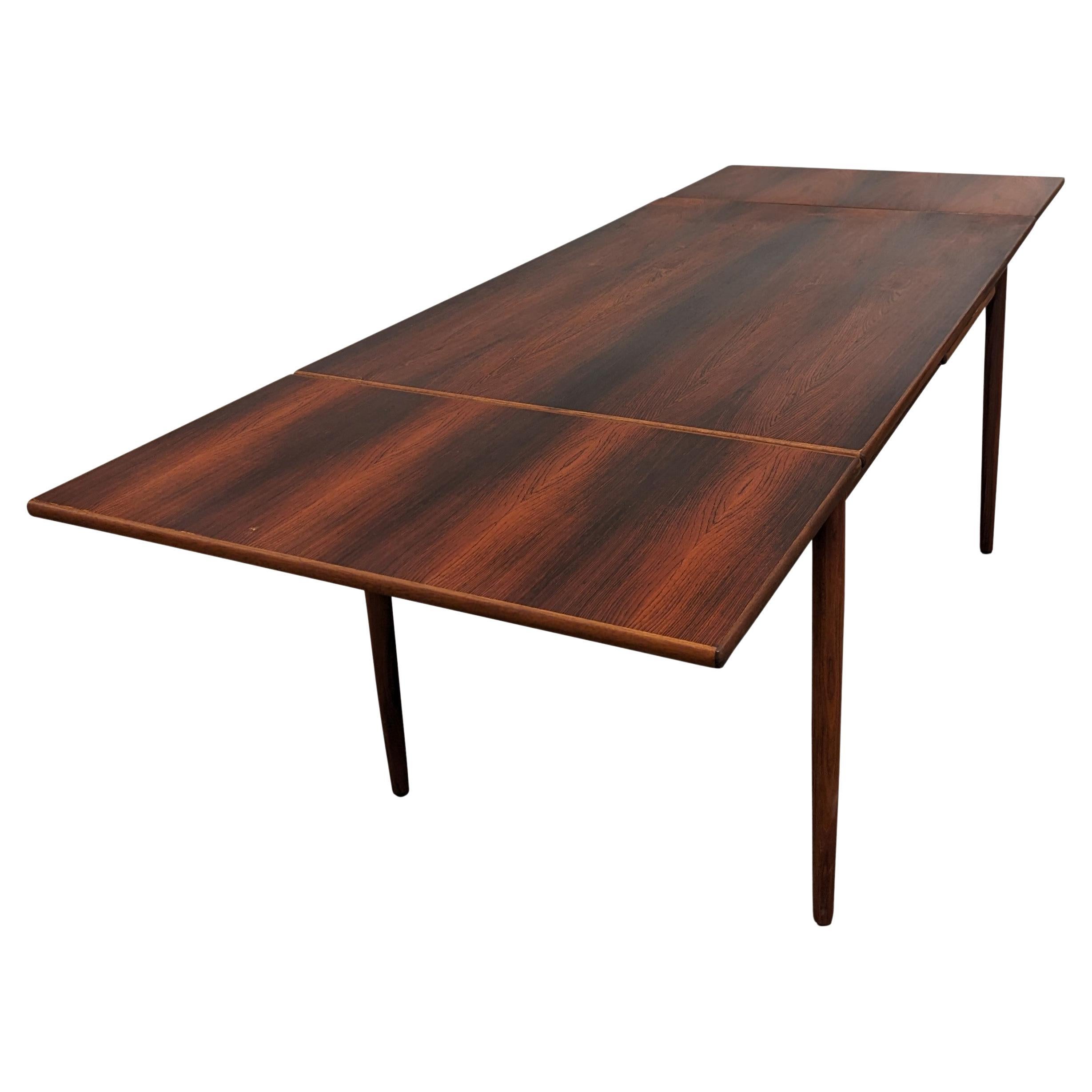 Vintage Danish Midcentury Rosewood Dining Table with 2 Hidden Leaves, 022310