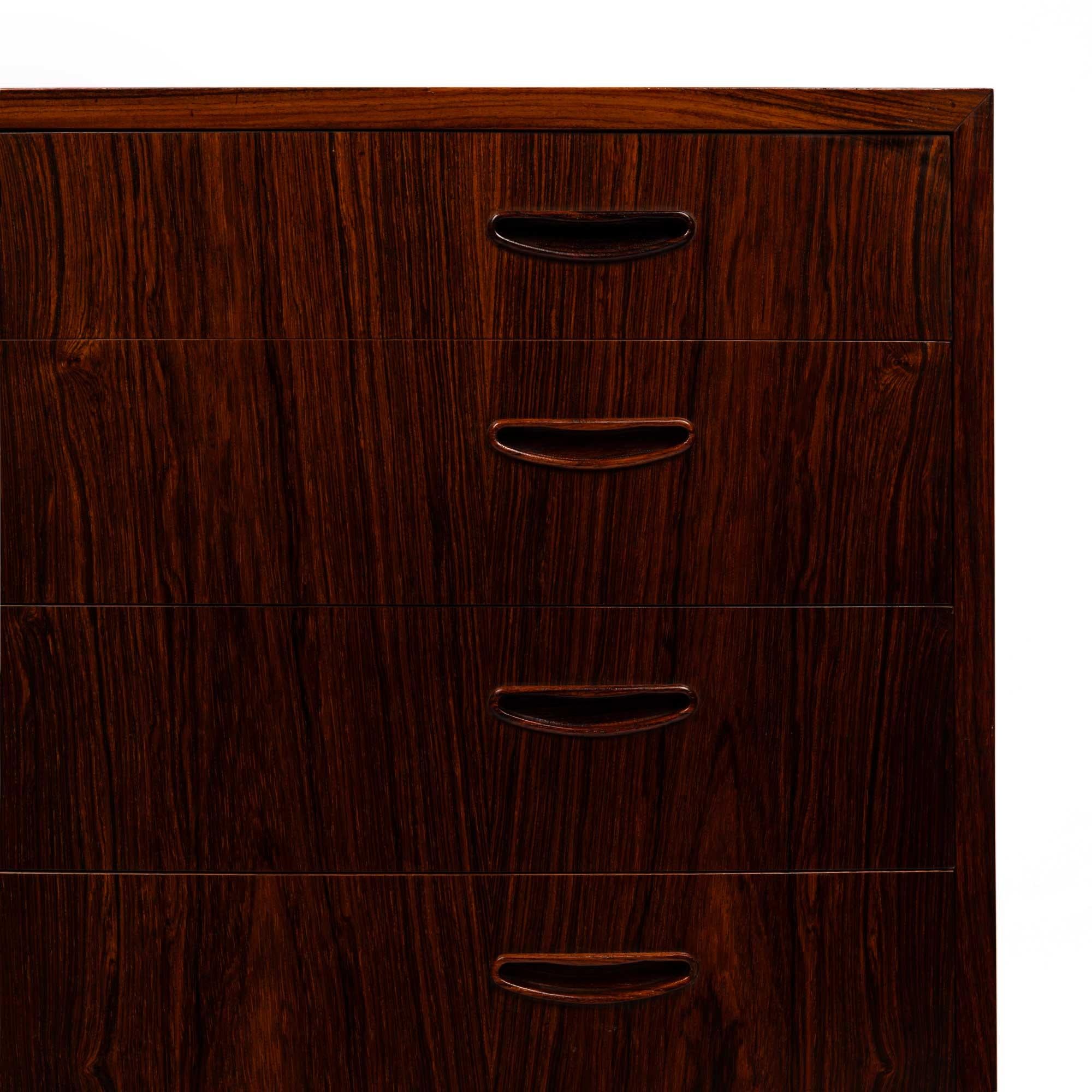 20ième siècle Commode vintage danoise en bois de rose du milieu du siècle 1960 en vente