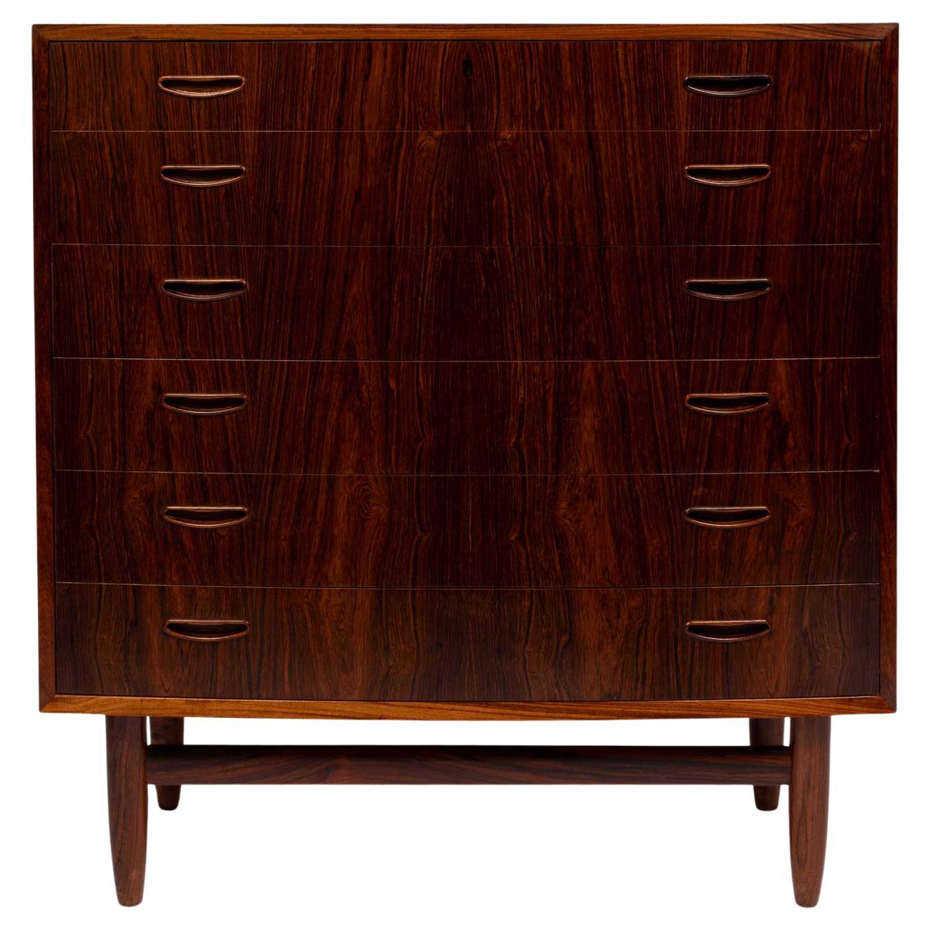 Cómoda danesa vintage de palisandro de mediados de siglo 1960