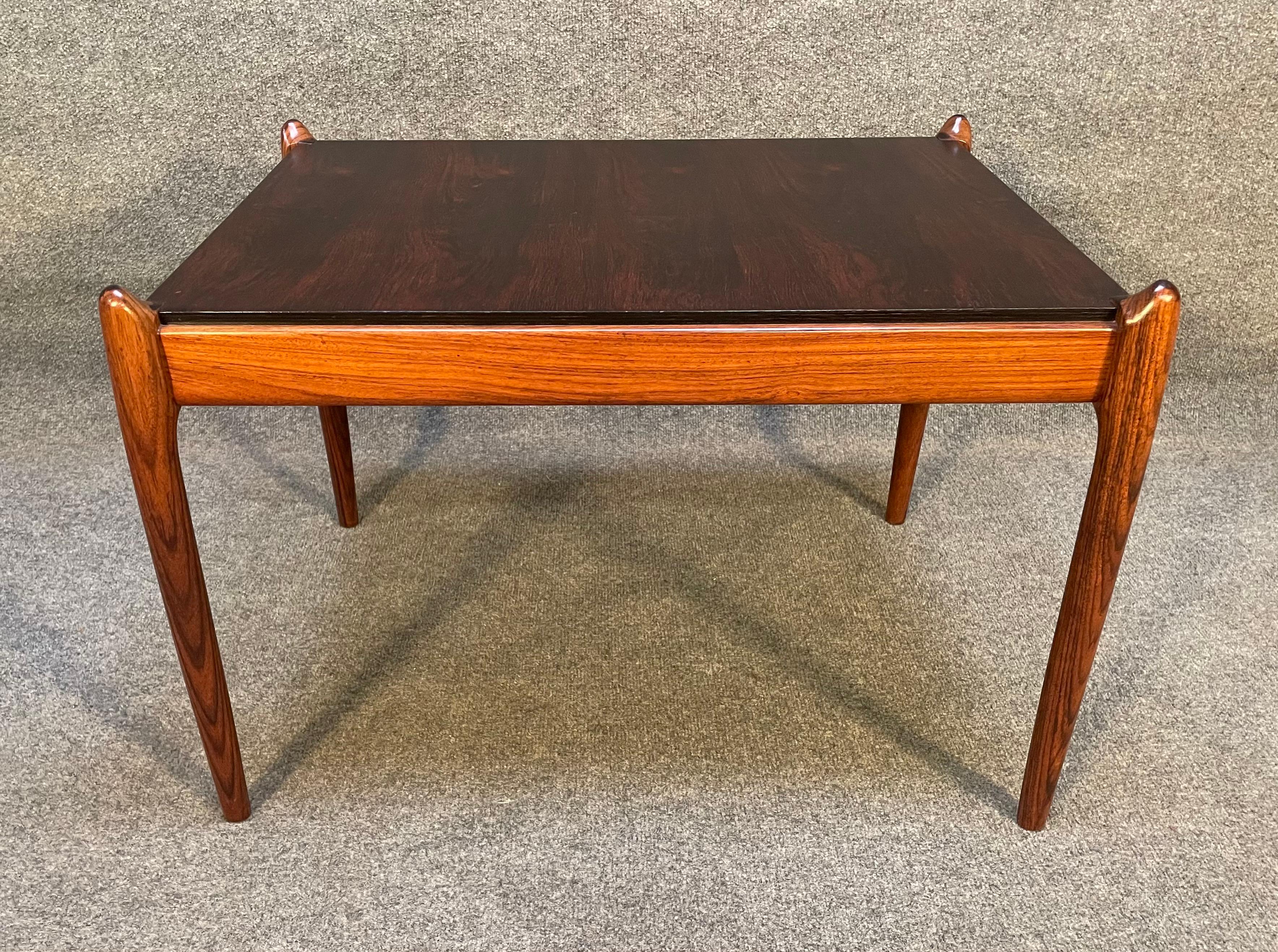 Vintage Danish Midcentury Rosewood Side Table Model 78a by Niels O. Moller For Sale 1