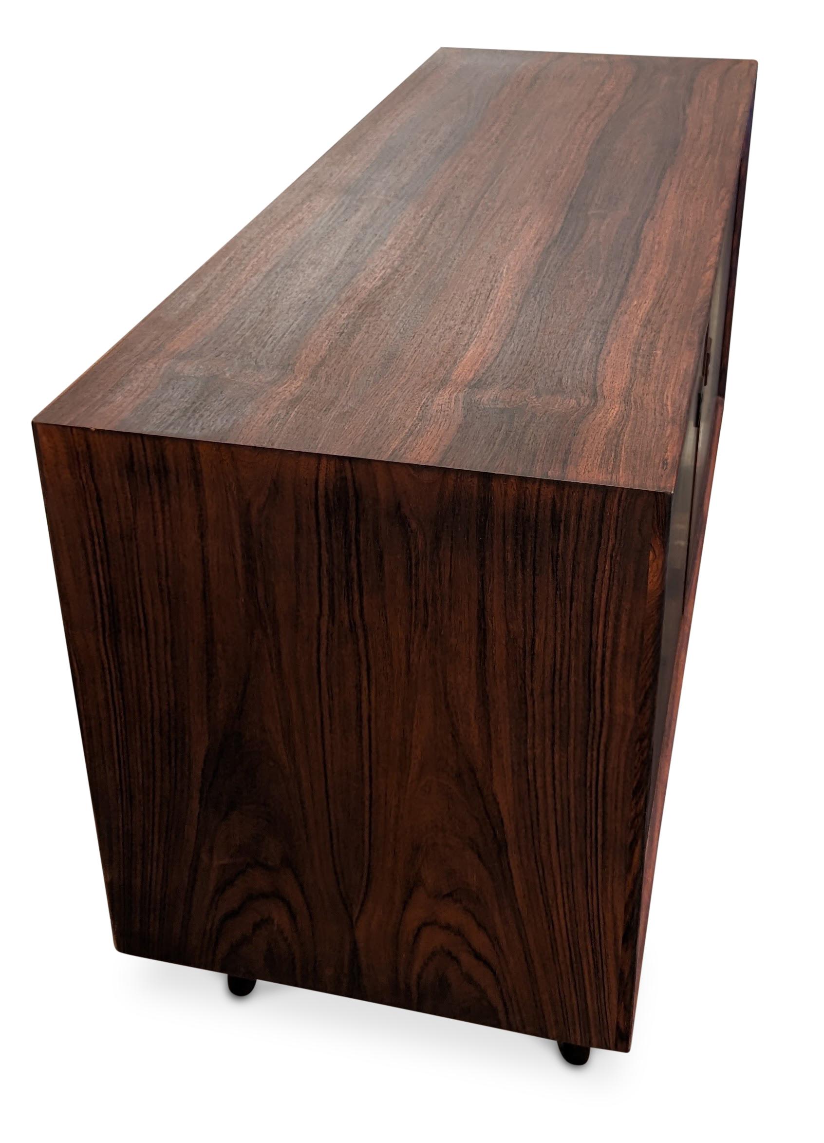 Vintage Danish Midcentury Rosewood Sideboard / Cabinet, 062335 1