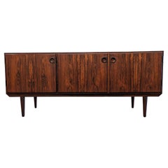 Retro Danish Midcentury Rosewood Sideboard / Cabinet, 062351