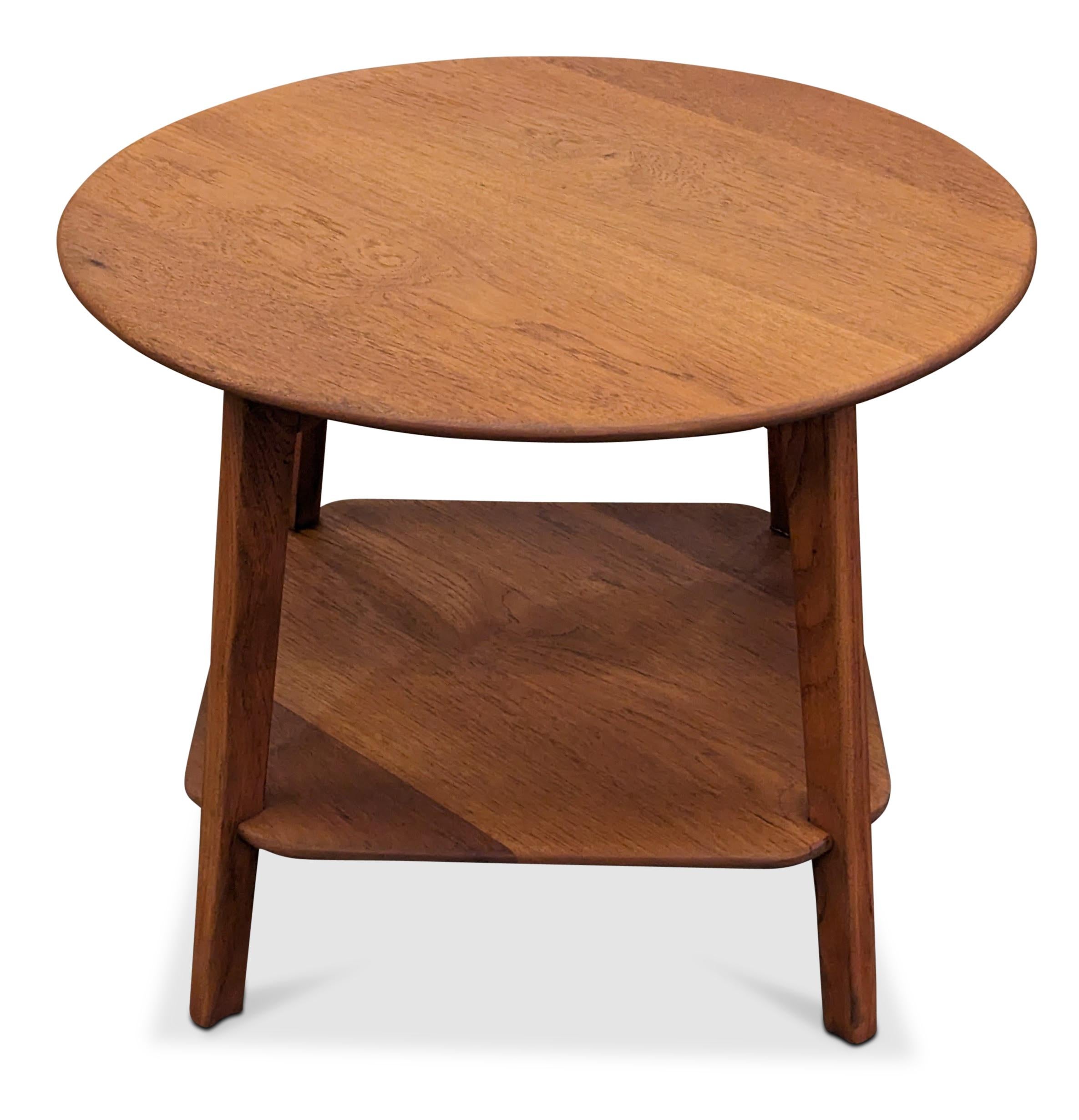 Mid-20th Century Vintage Danish Midcentury Round Teak Side Table, 022356