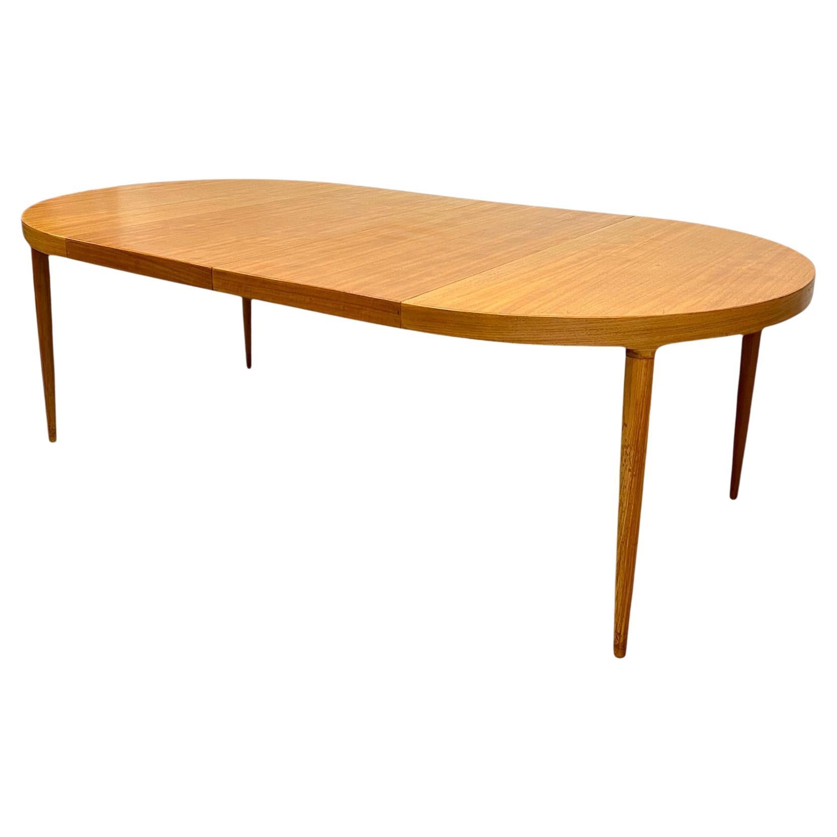 Vintage Danish Mid-Century Round to Oval Dining Table by Skovmand & Anderson