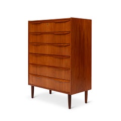 Vintage Danish Mid-Century Six Drawer Dresser in Teak