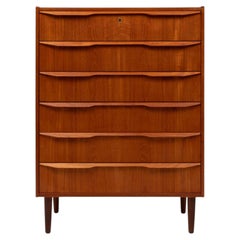 Vintage Danish Mid-Century Six Drawer Dresser in Teak