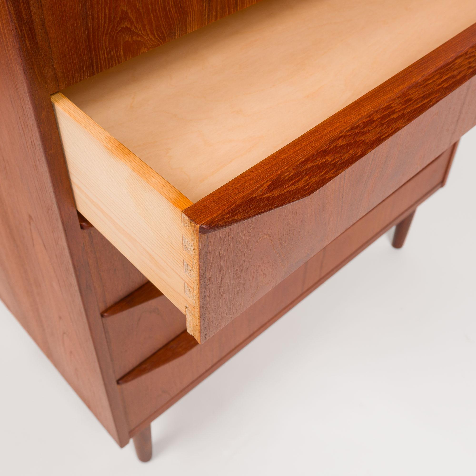 XX secolo Cassettone danese d'epoca a sei cassetti in teak 1960s in vendita