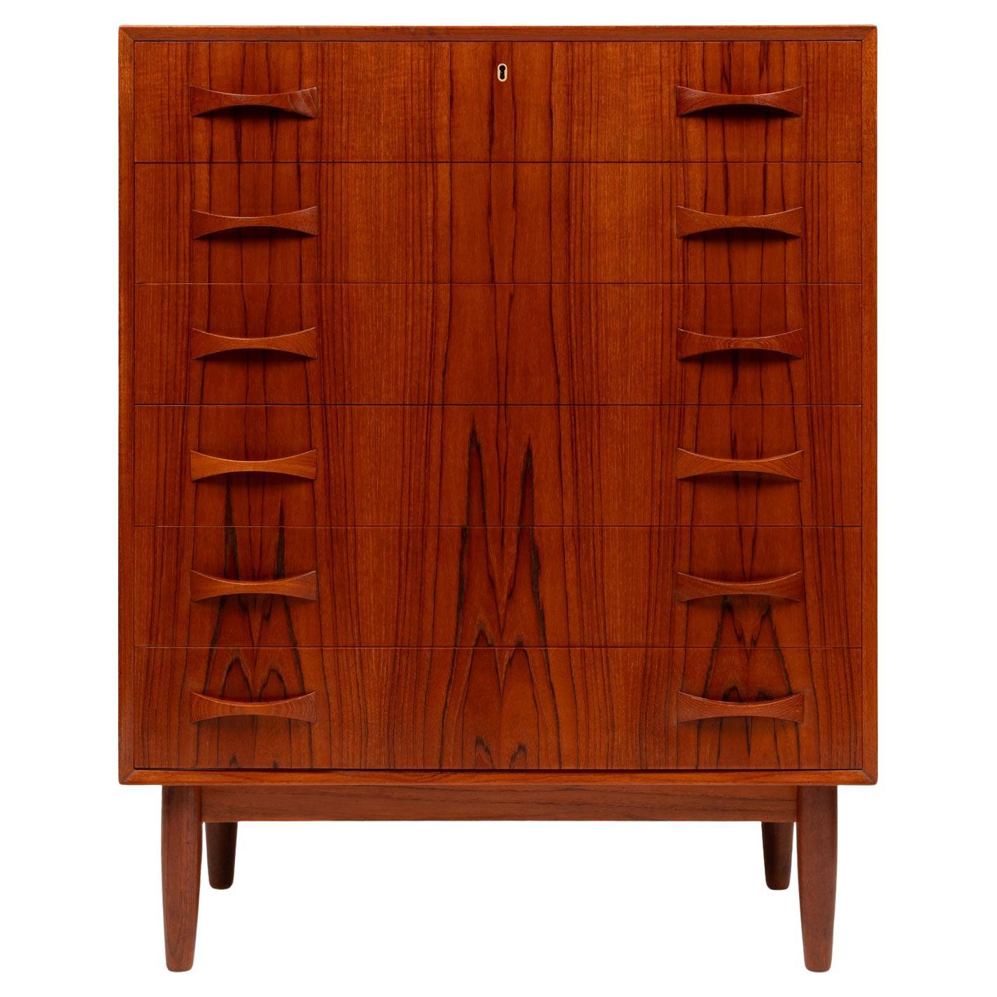 Vintage Danish Mid-Century Sechs-Schubladen Teak Tallboy Kommode 1960s im Angebot